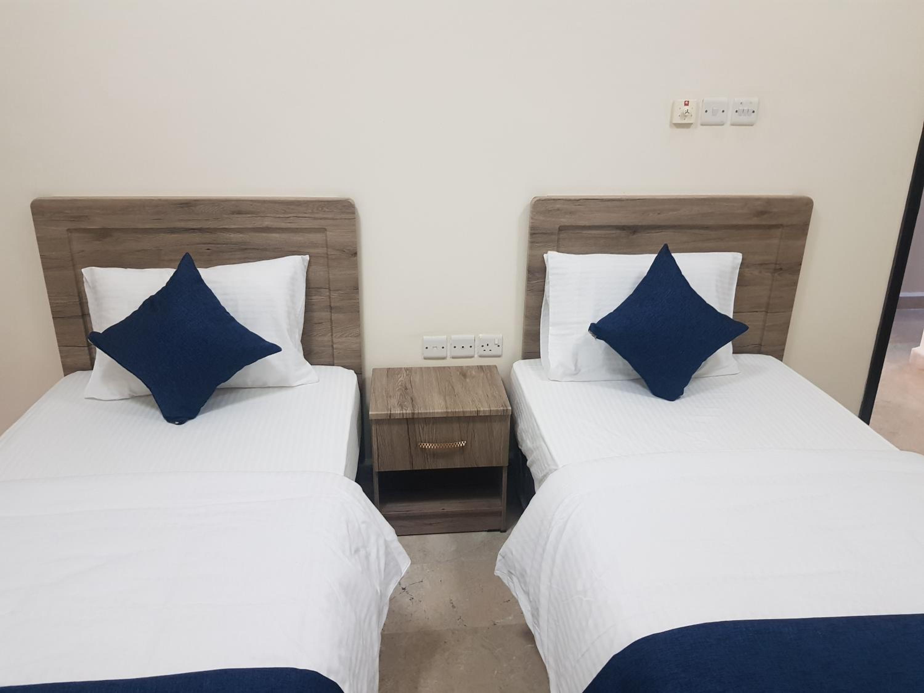 Two-Bedroom Apartment - Photo 9