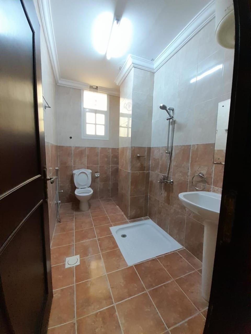 Two-Bedroom Apartment - Photo 5