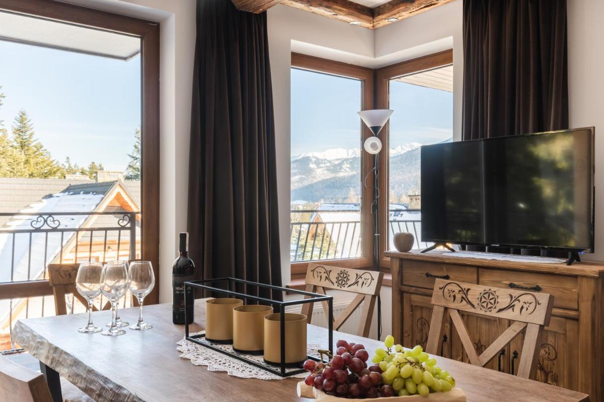 Penthouse Apartment - Photo 8