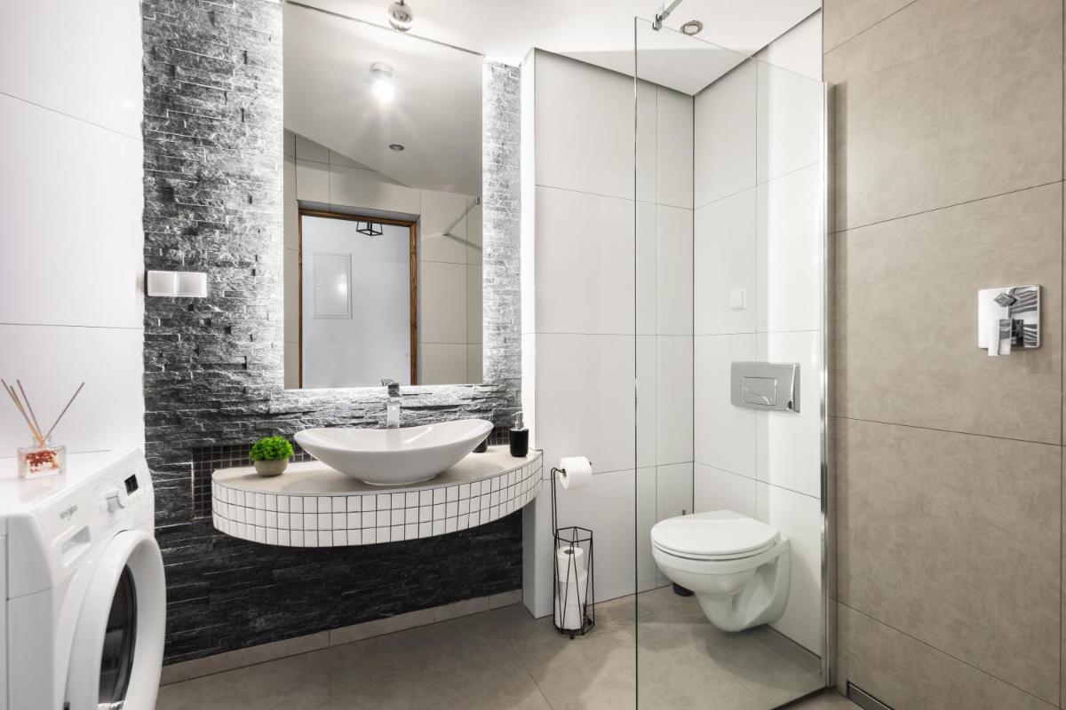 Penthouse Apartment - Photo 16