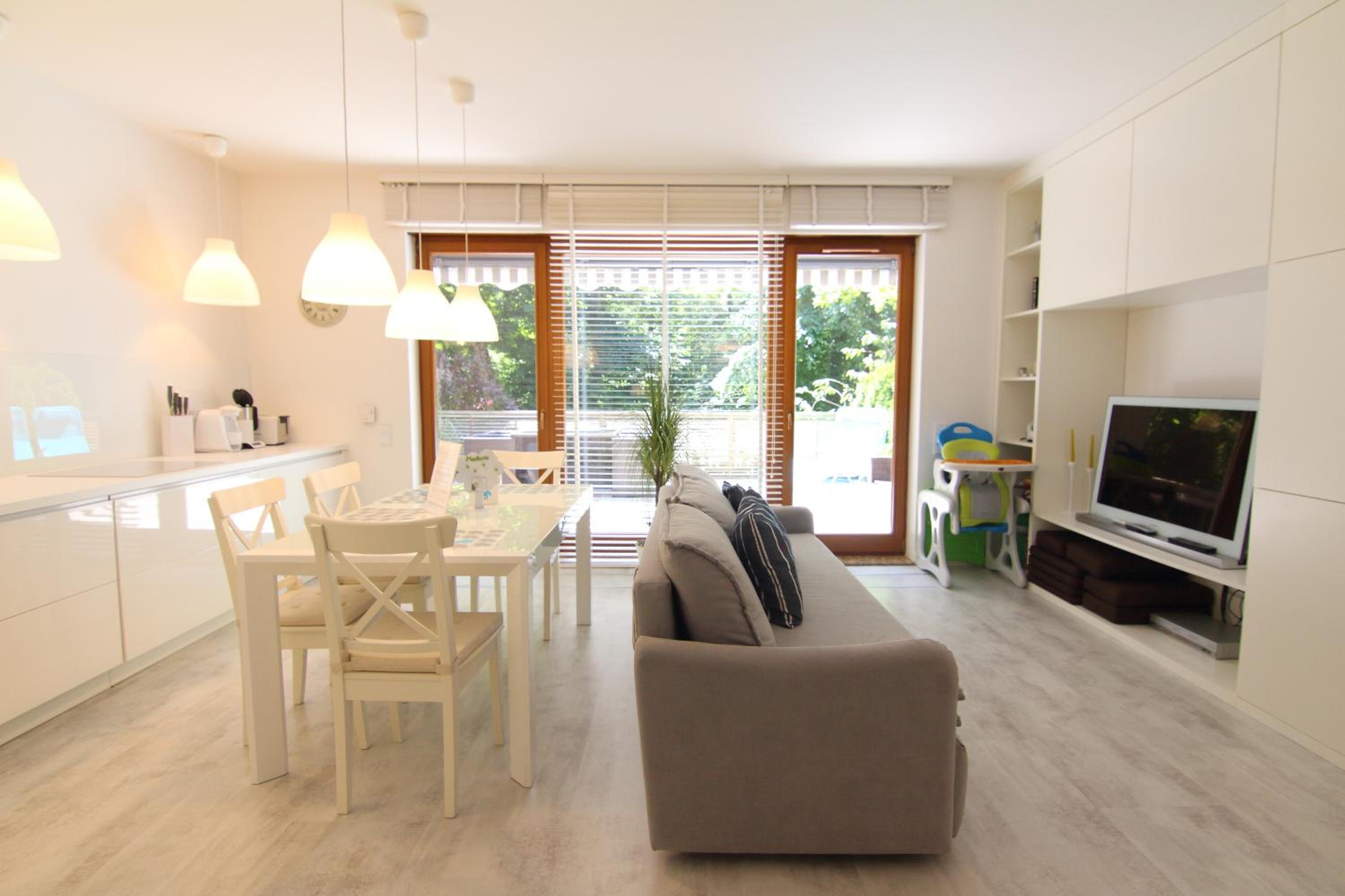 Apartment with Terrace