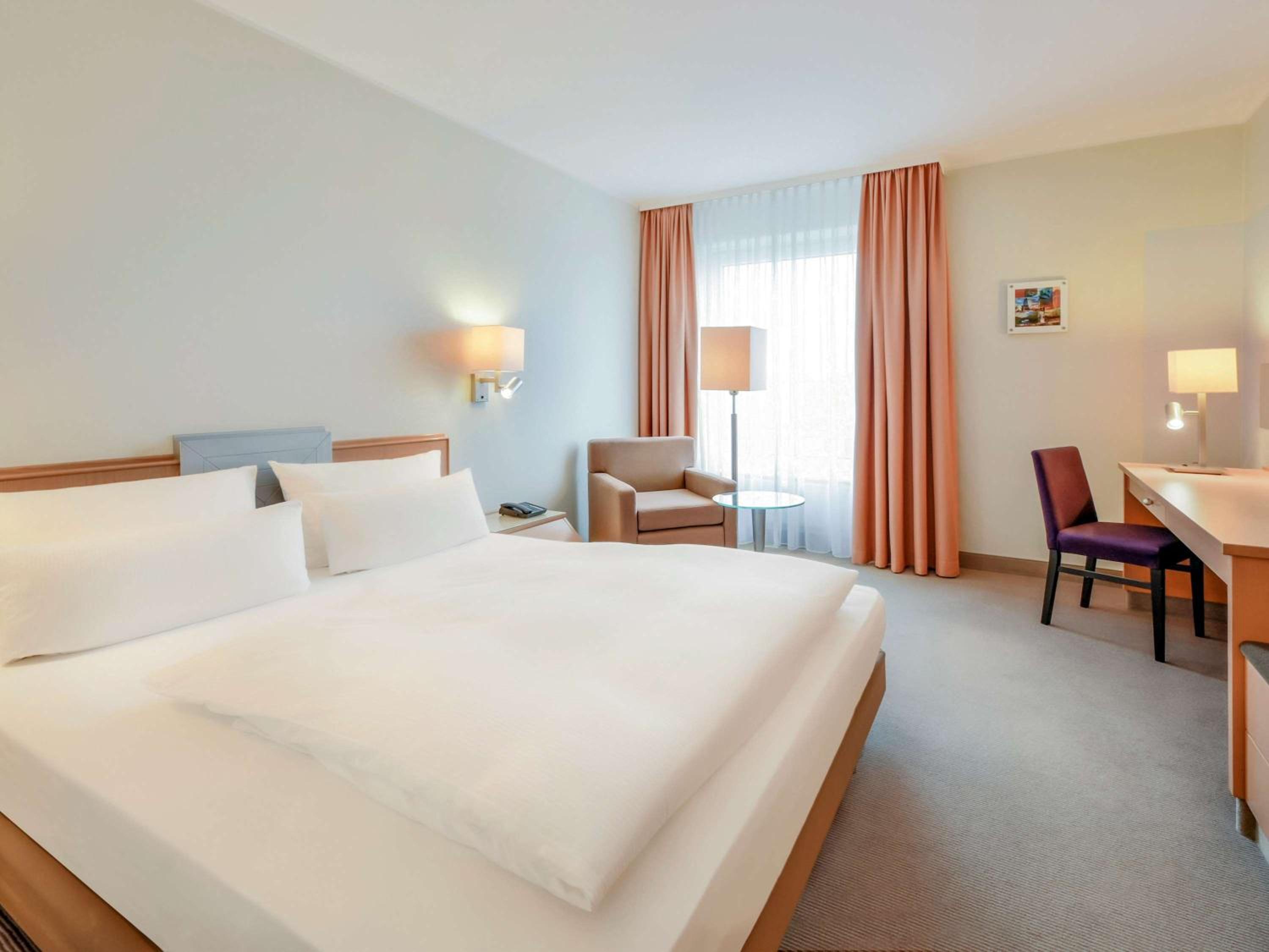 Standard Twin Room - Photo 3