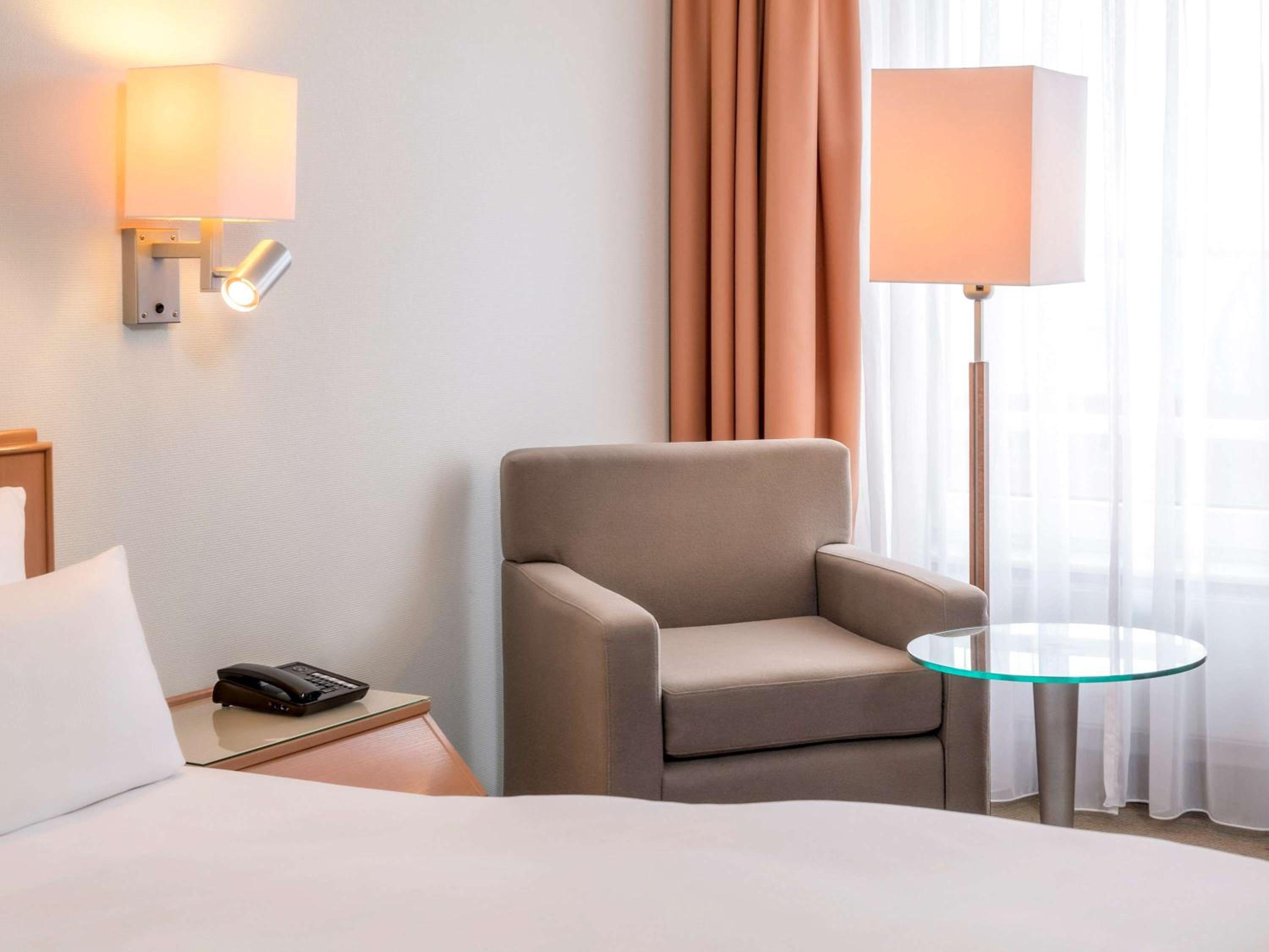 Standard Twin Room - Photo 1