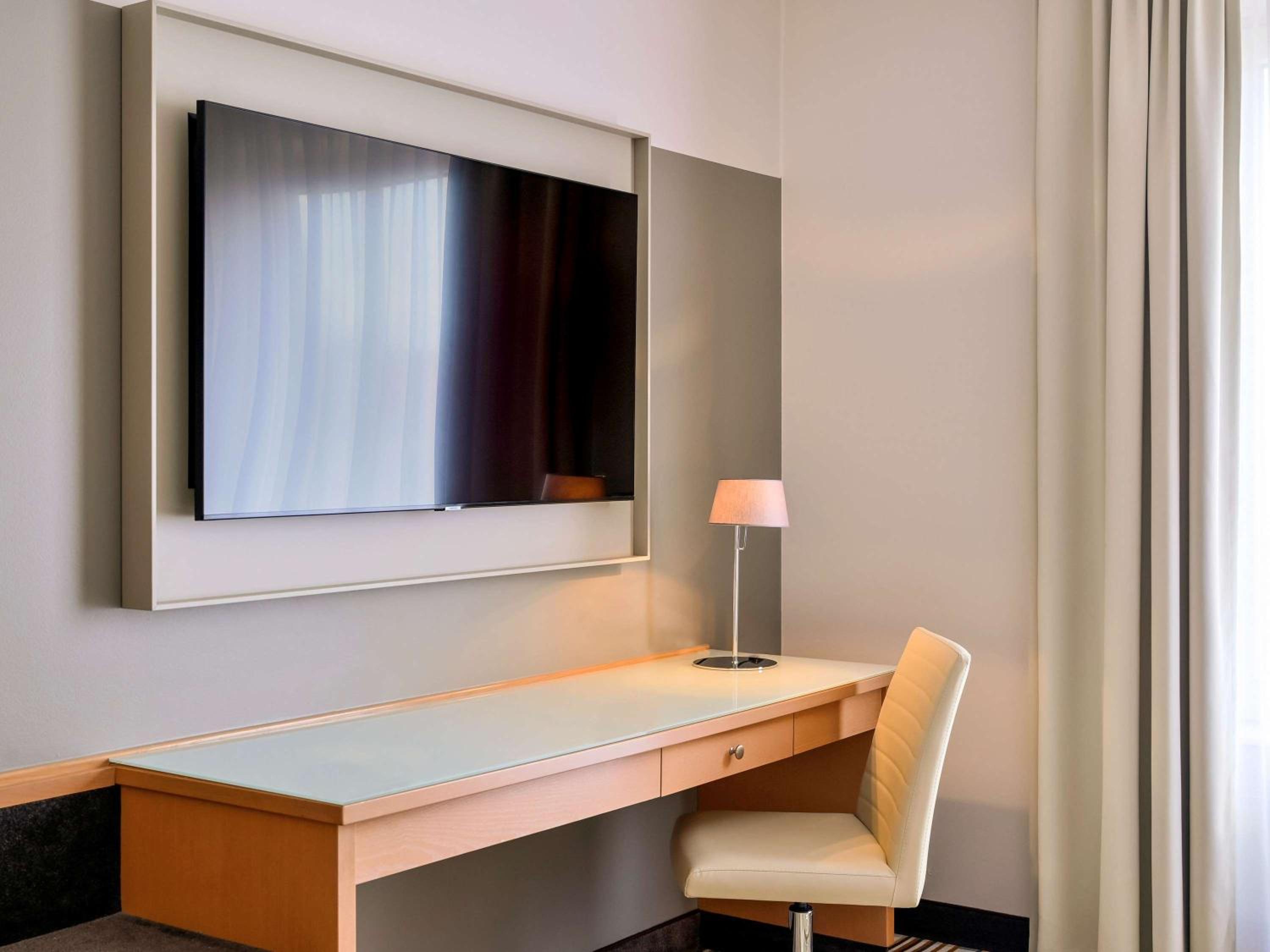 Standard Twin Room - Photo 6