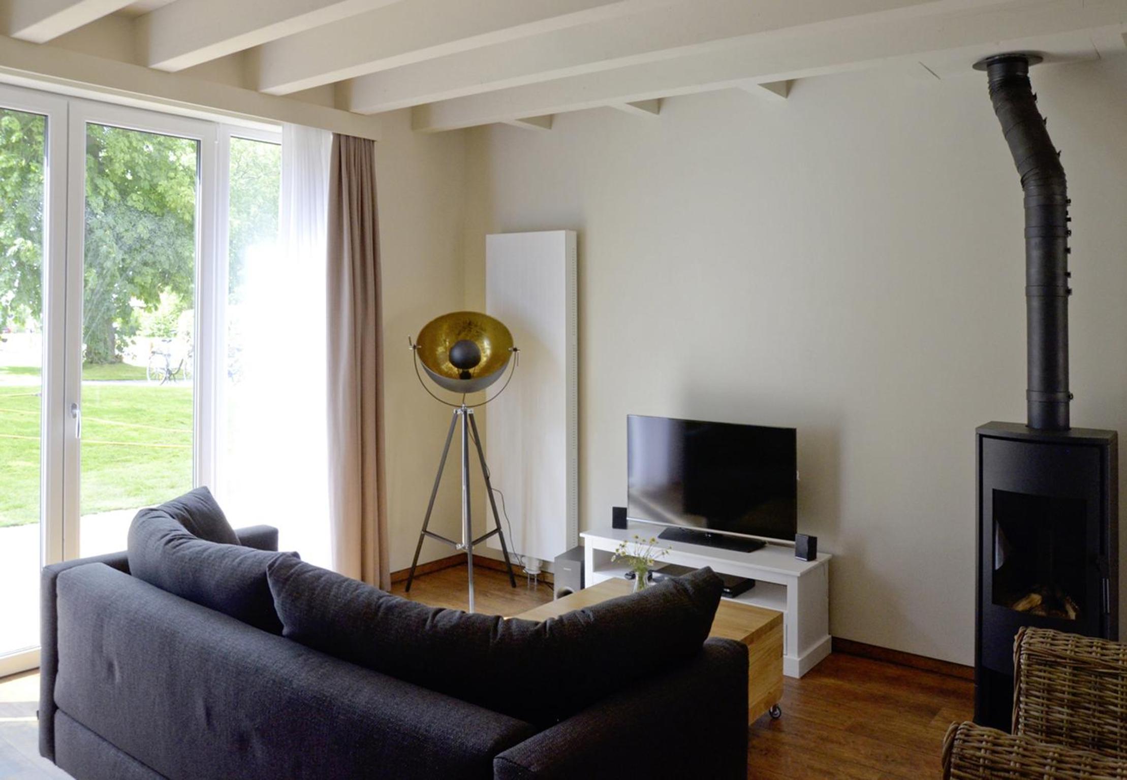 Apartment with Garden View photo 3