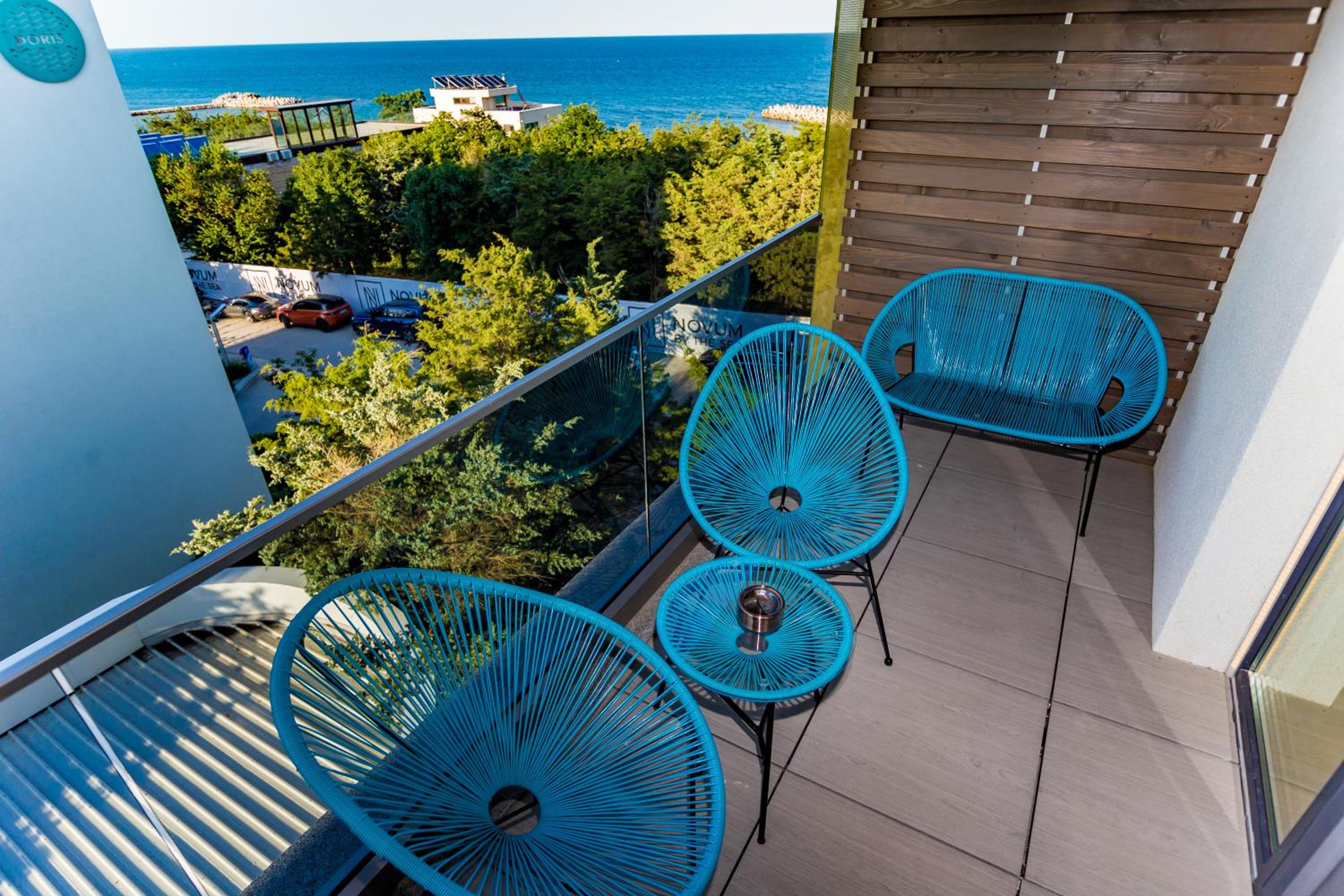 One-Bedroom Superior Apartment Lateral Sea View - Photo 27