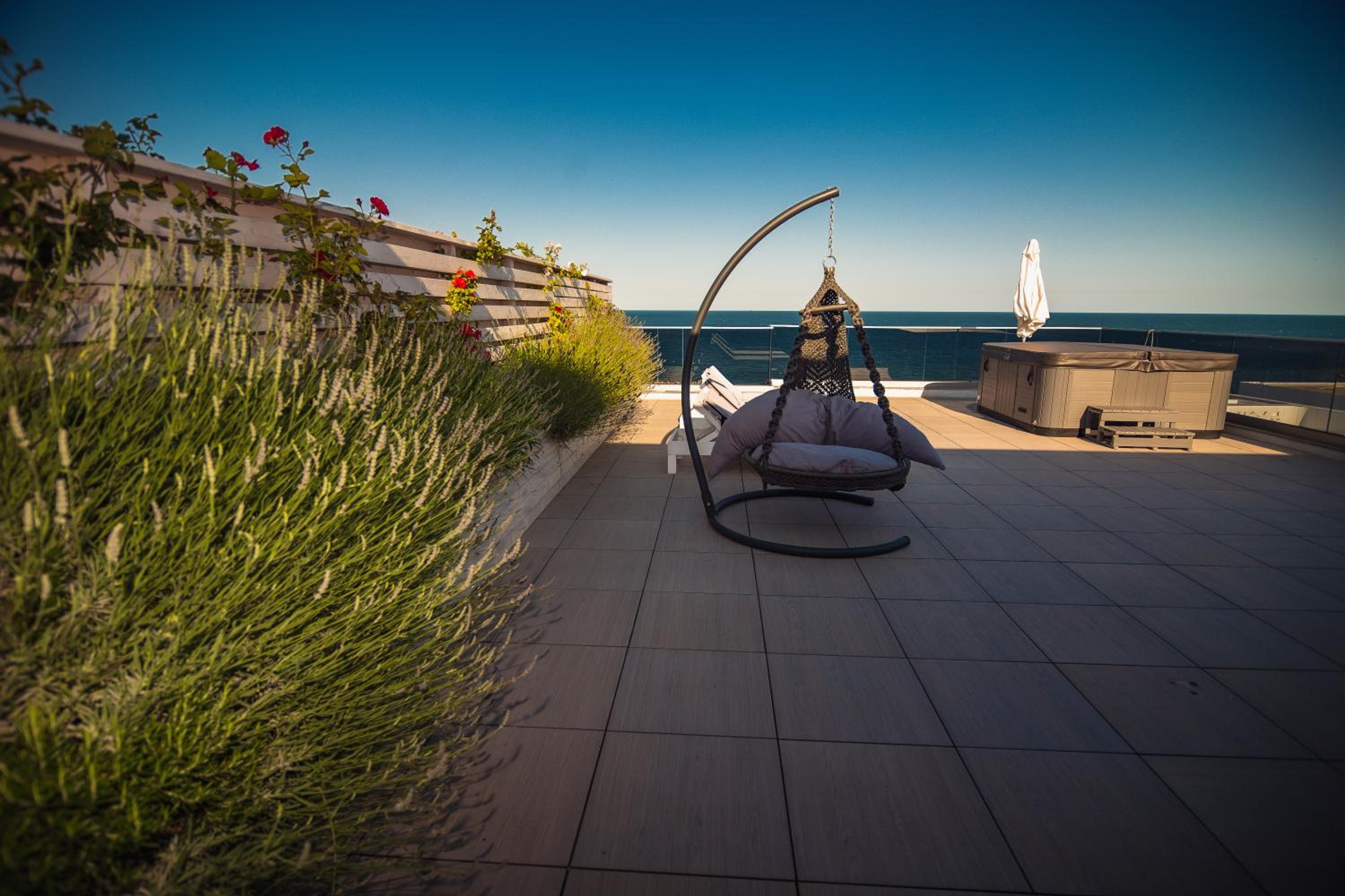 Sea View Loft Luxury Penthouse  - Photo 3