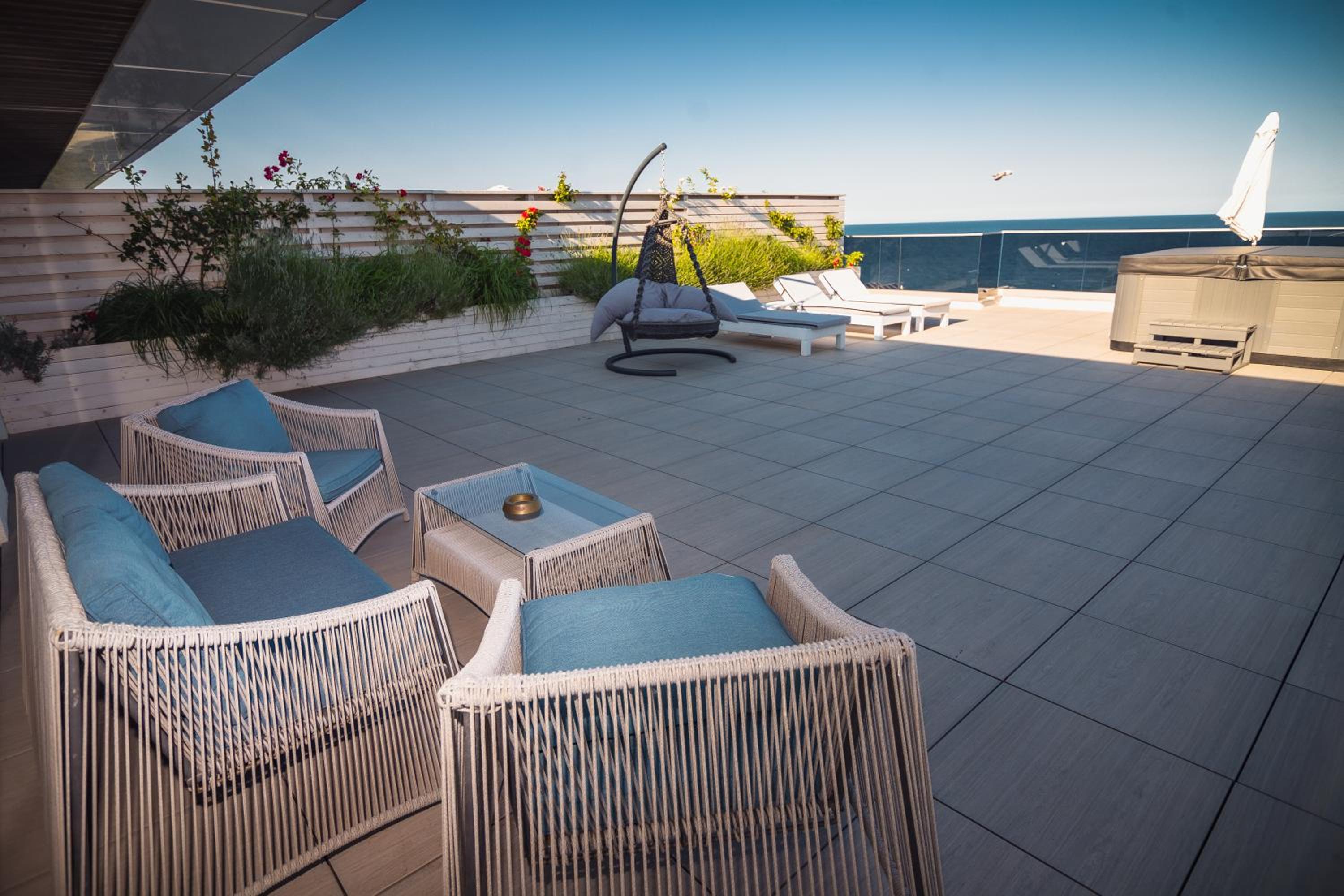 Sea View Loft Luxury Penthouse  - Photo 2