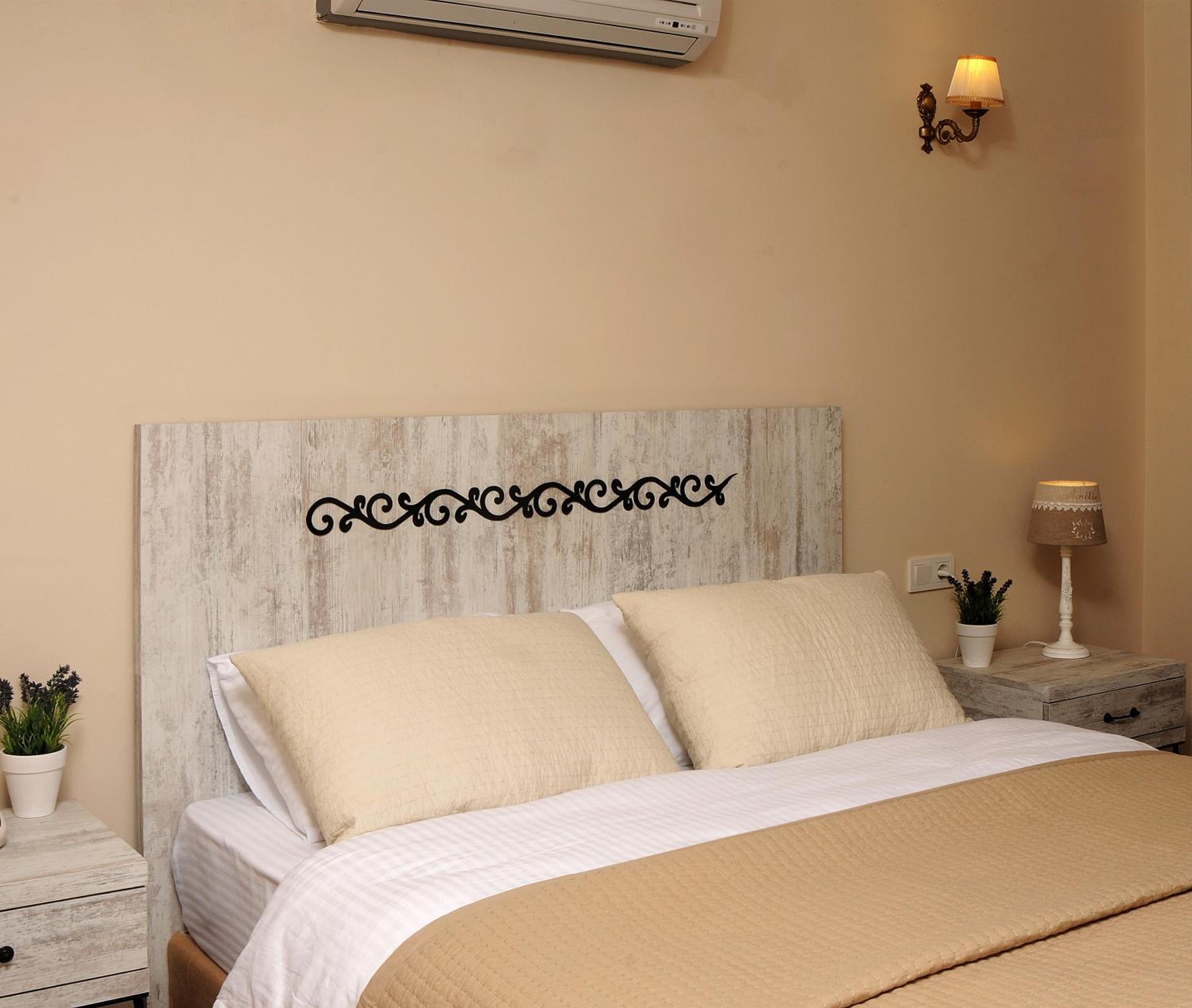 Deluxe Room - Photo 6