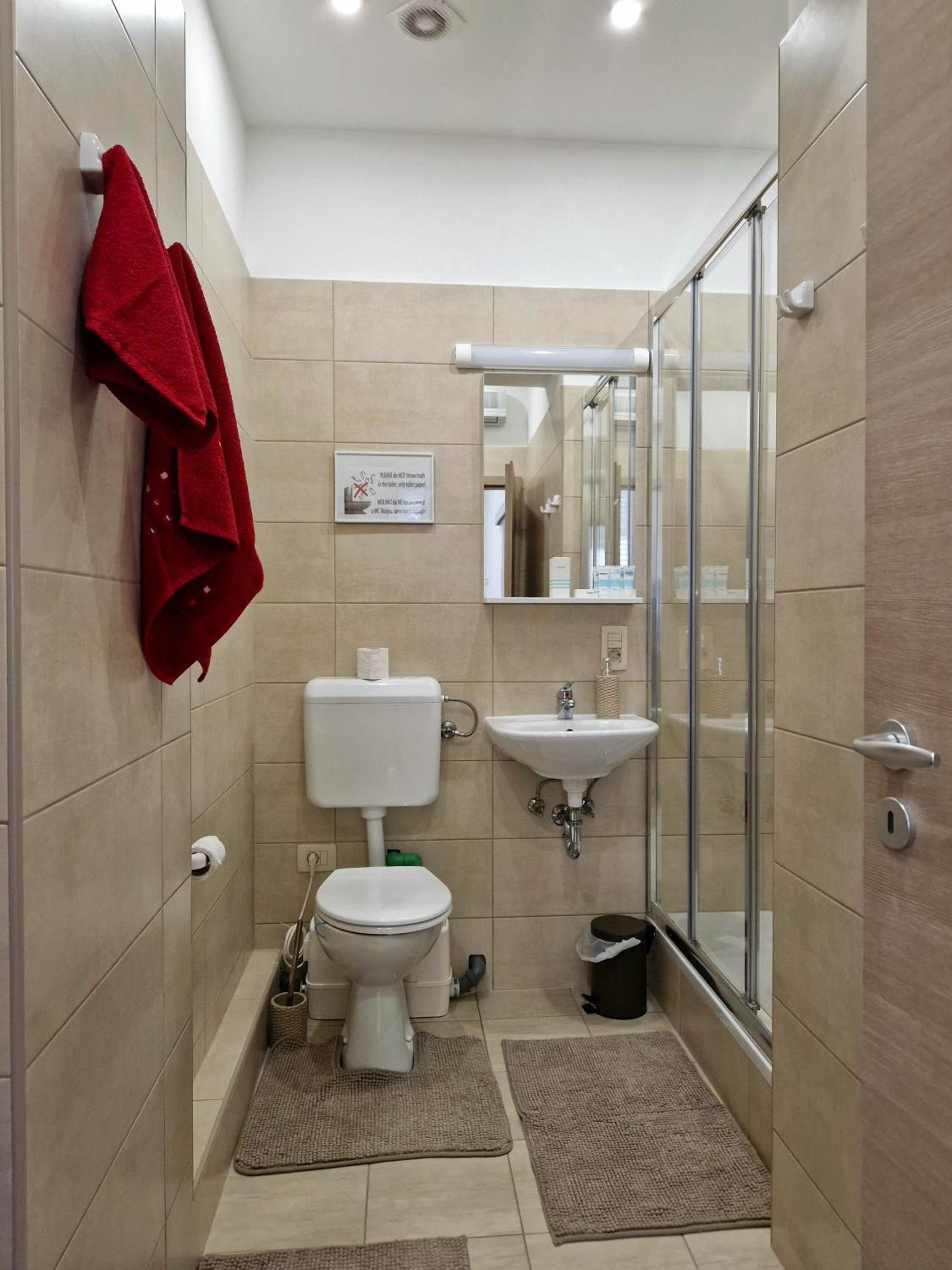 Apartment - Photo 10