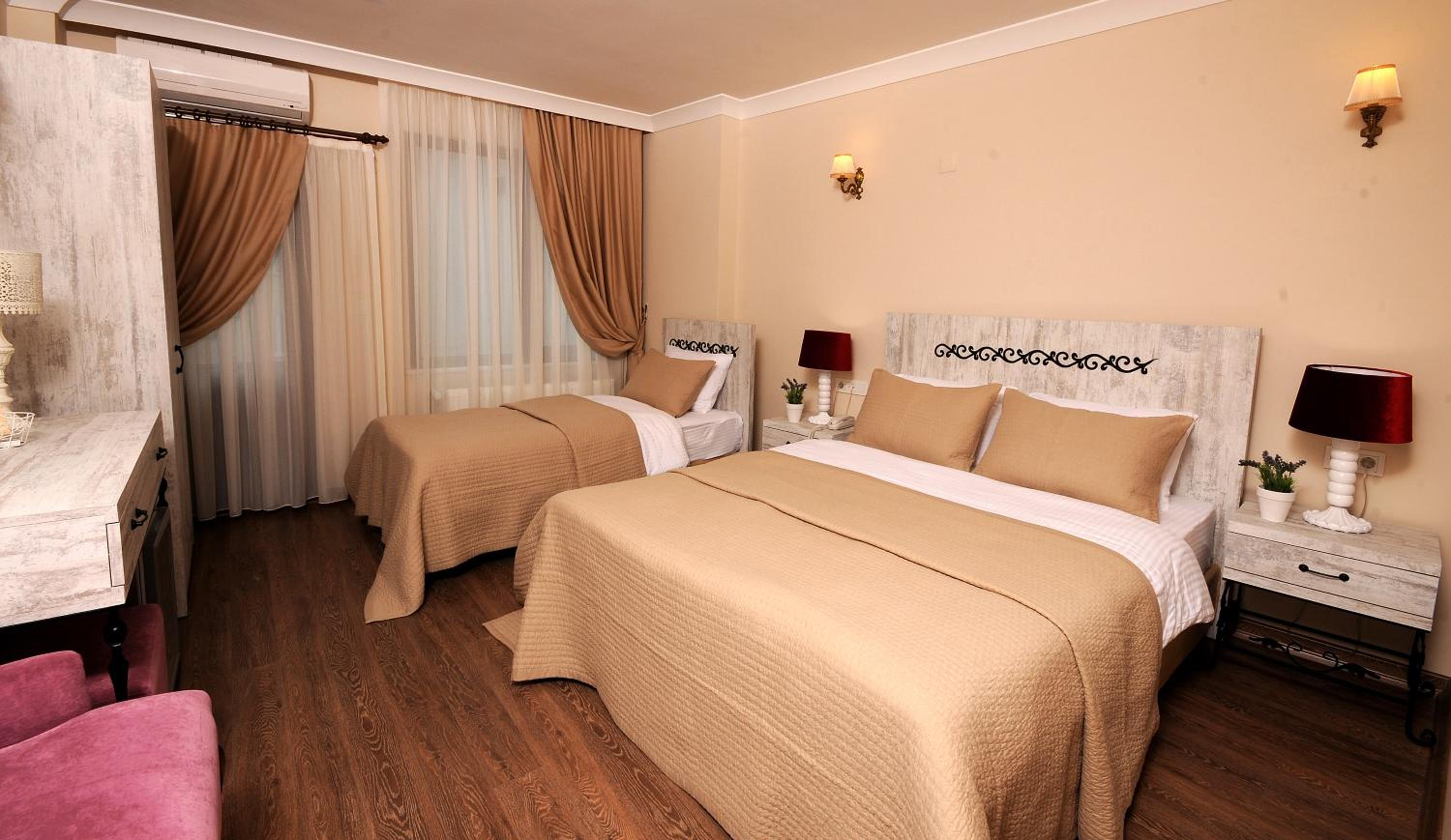 Standard Triple Room - Photo 7