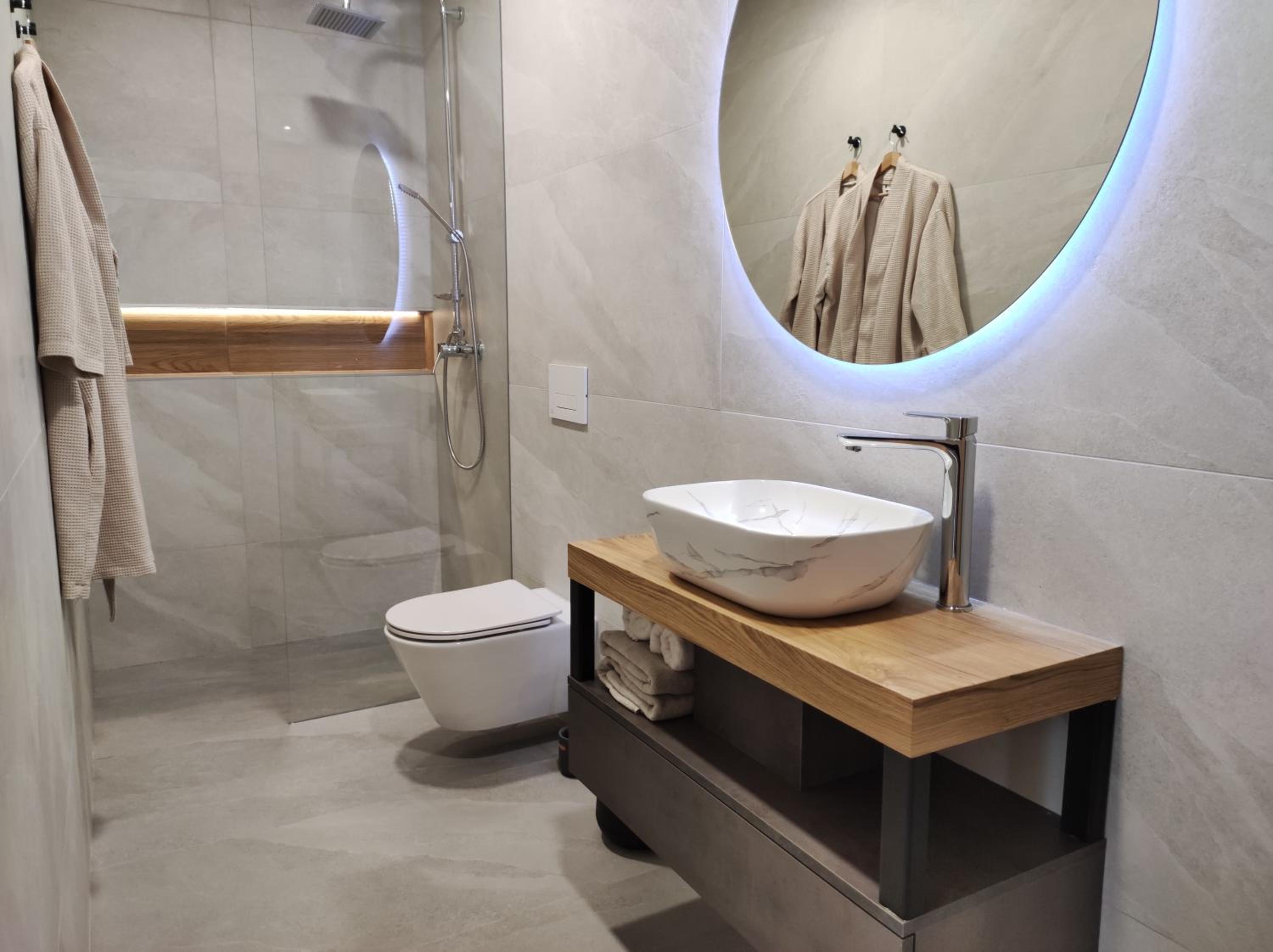 Double Room with Terrace and Private Sauna - Photo 8