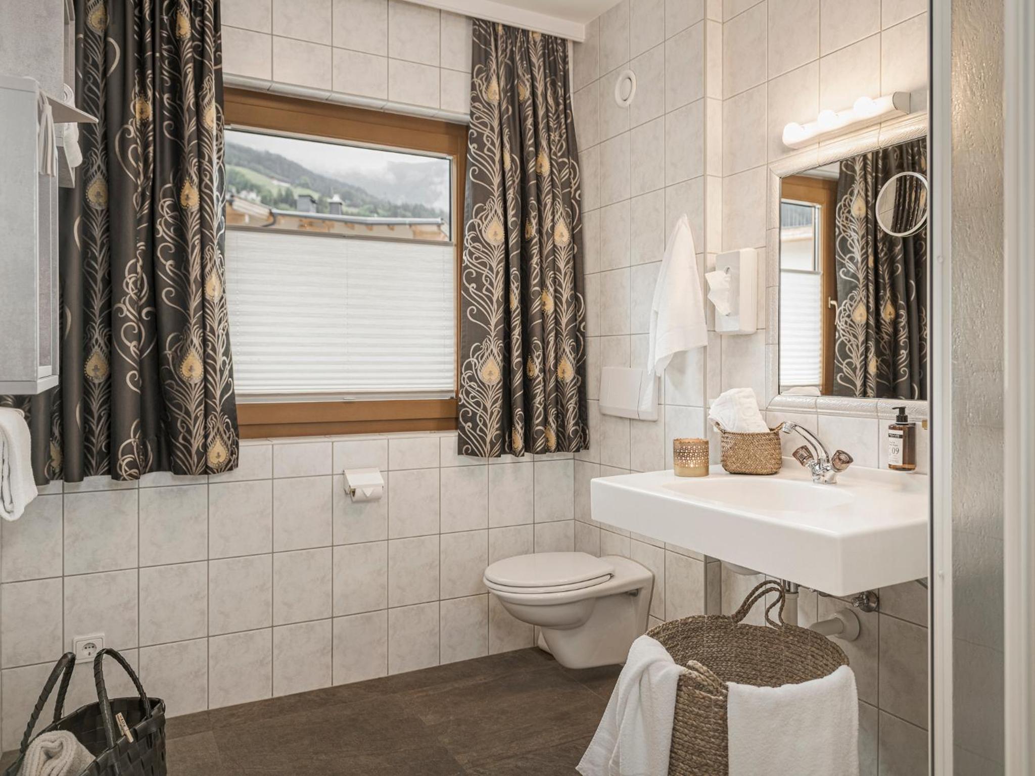 Classic Double Room - Photo 4