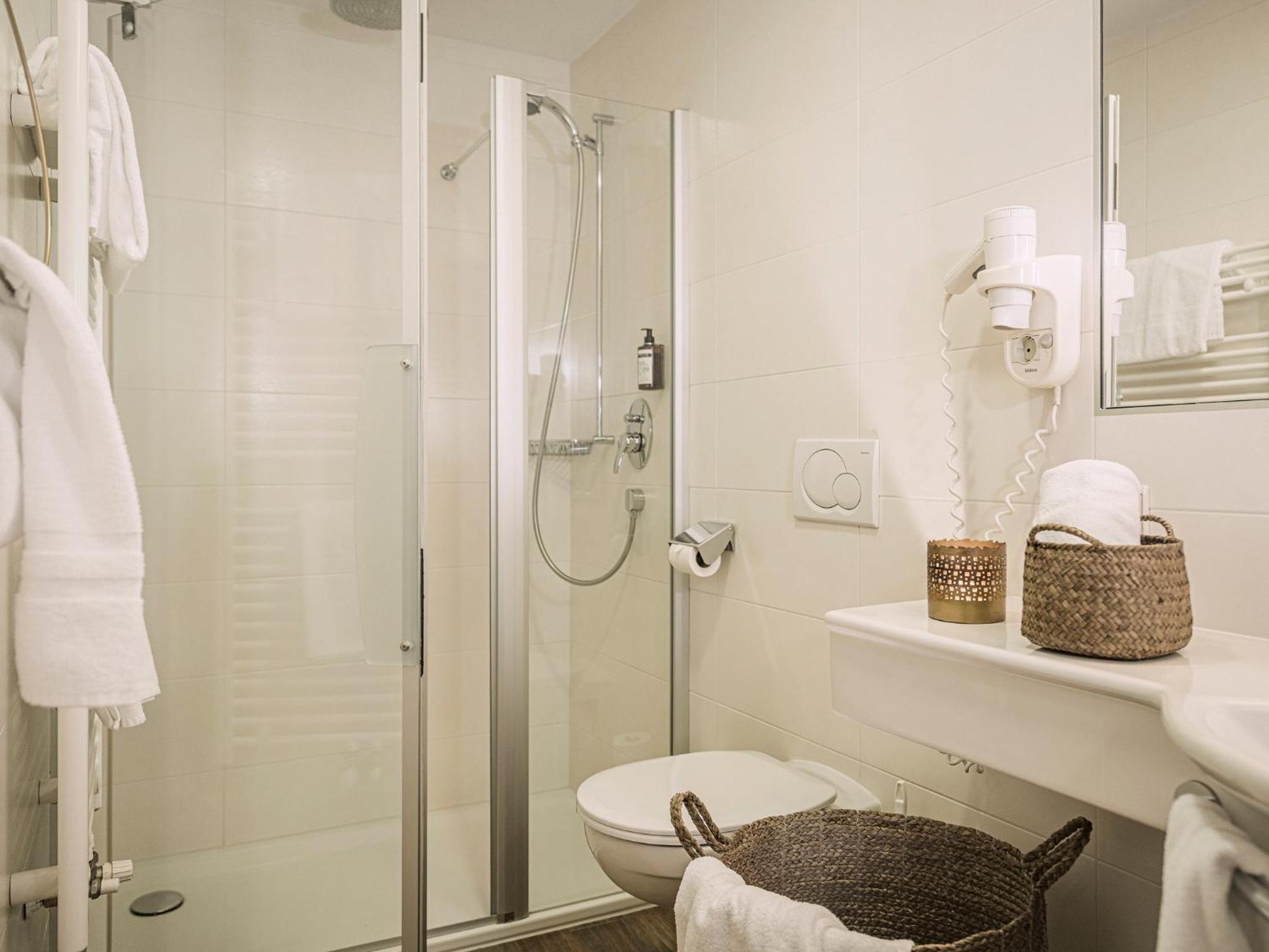 Double Room with Mountain View - Photo 4