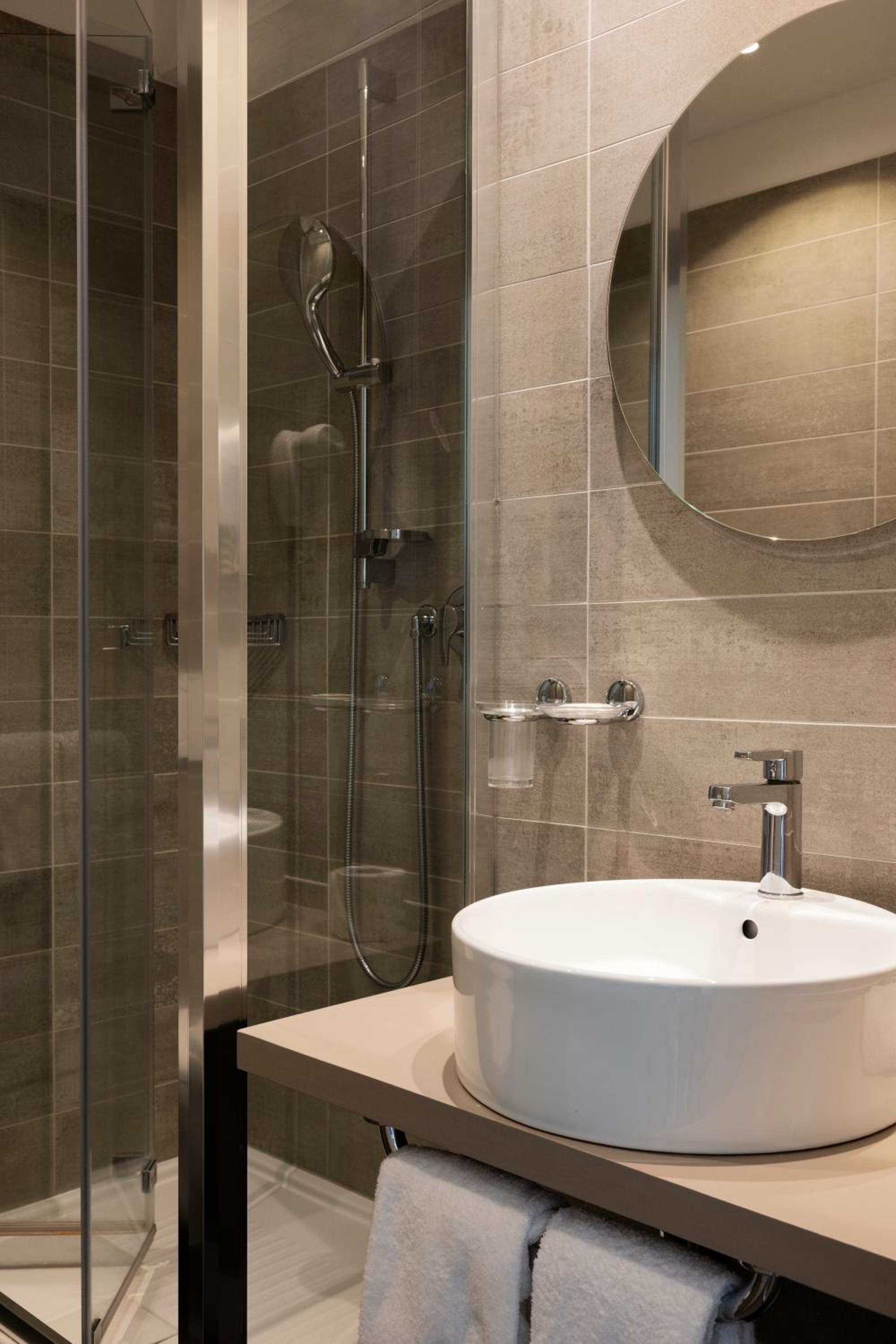 Superior Double Room - Photo 2