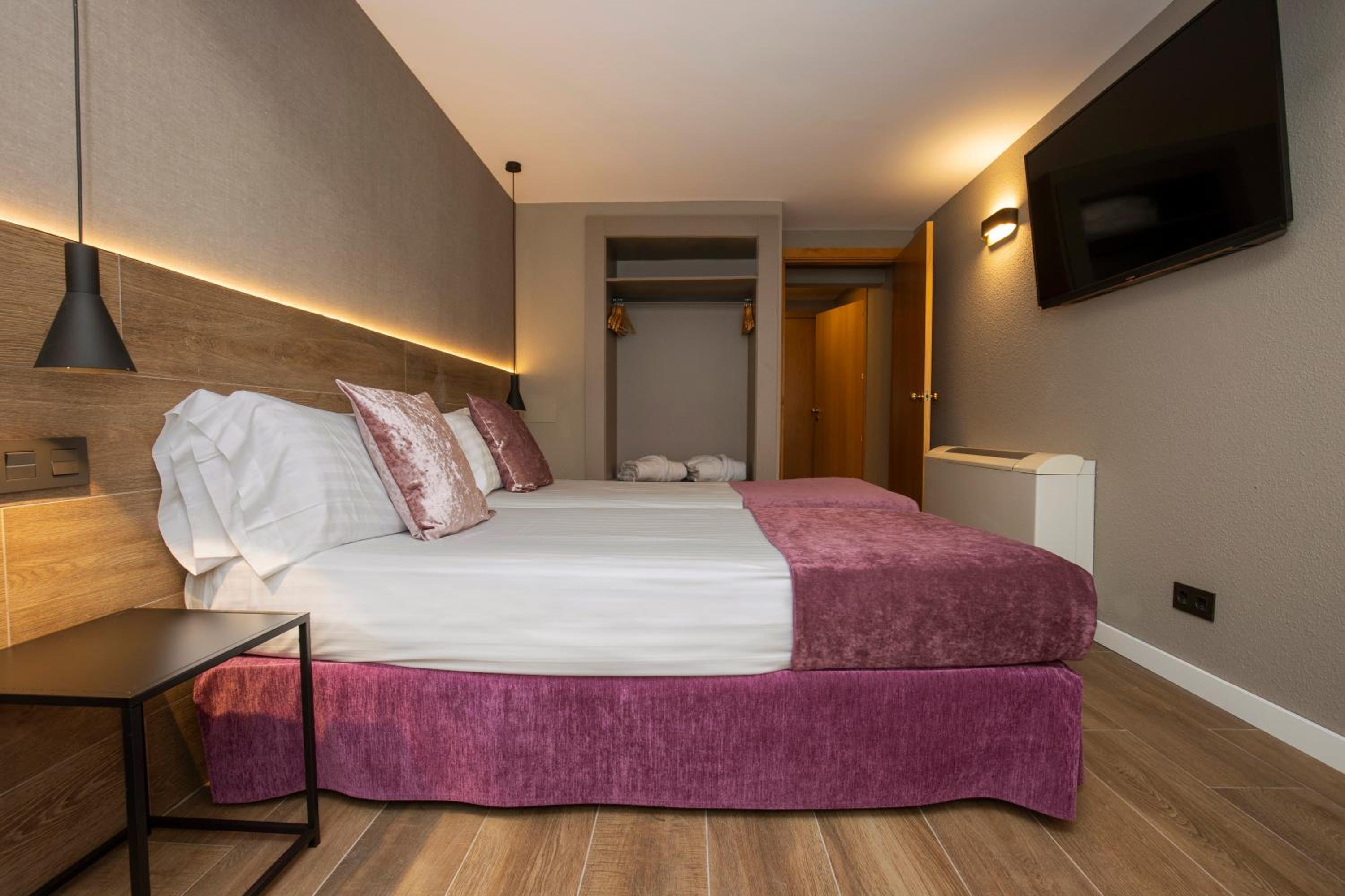 Twin Room photo 2