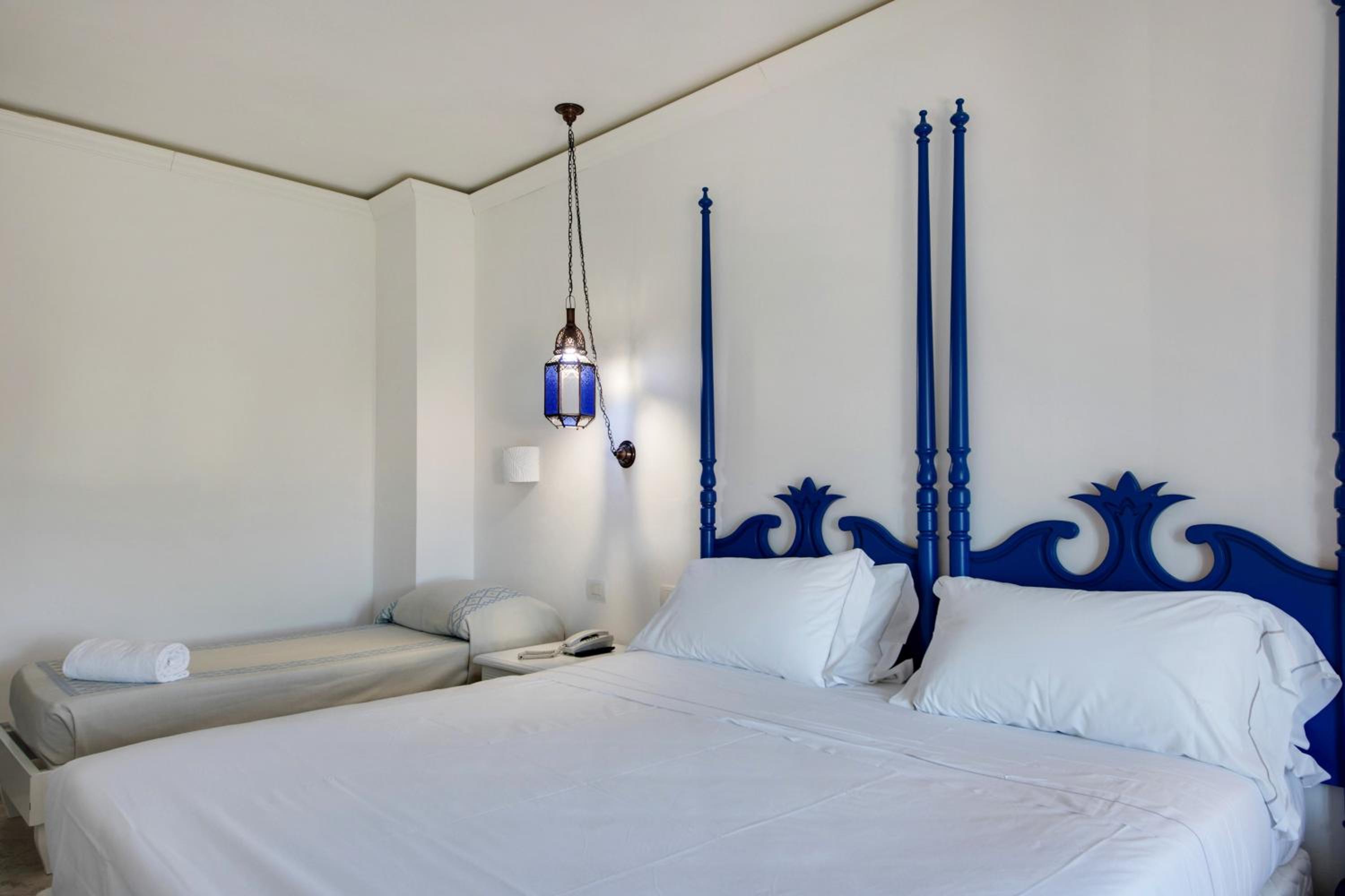 Classic Triple Room - Photo 2