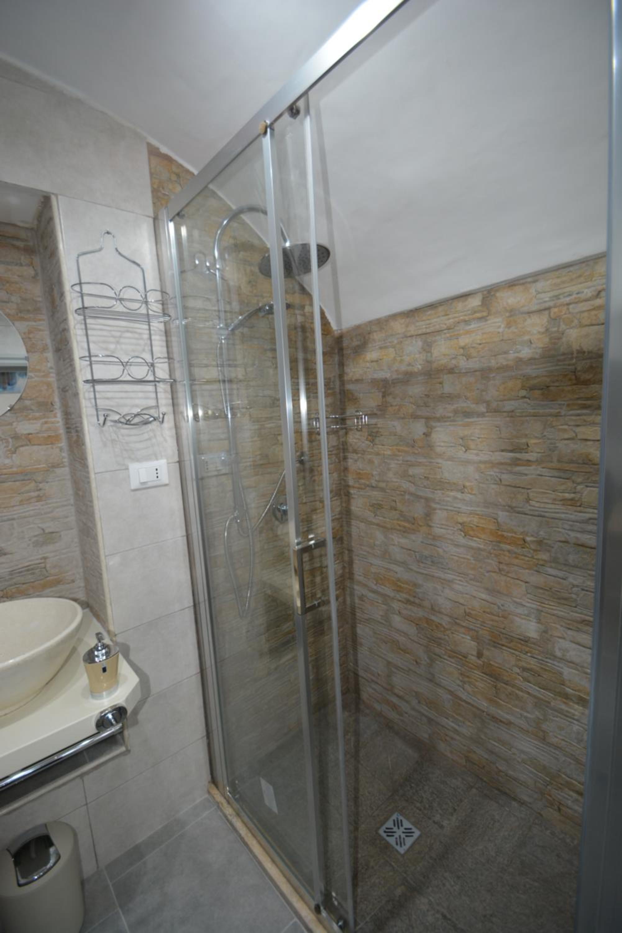 One-Bedroom House photo 3