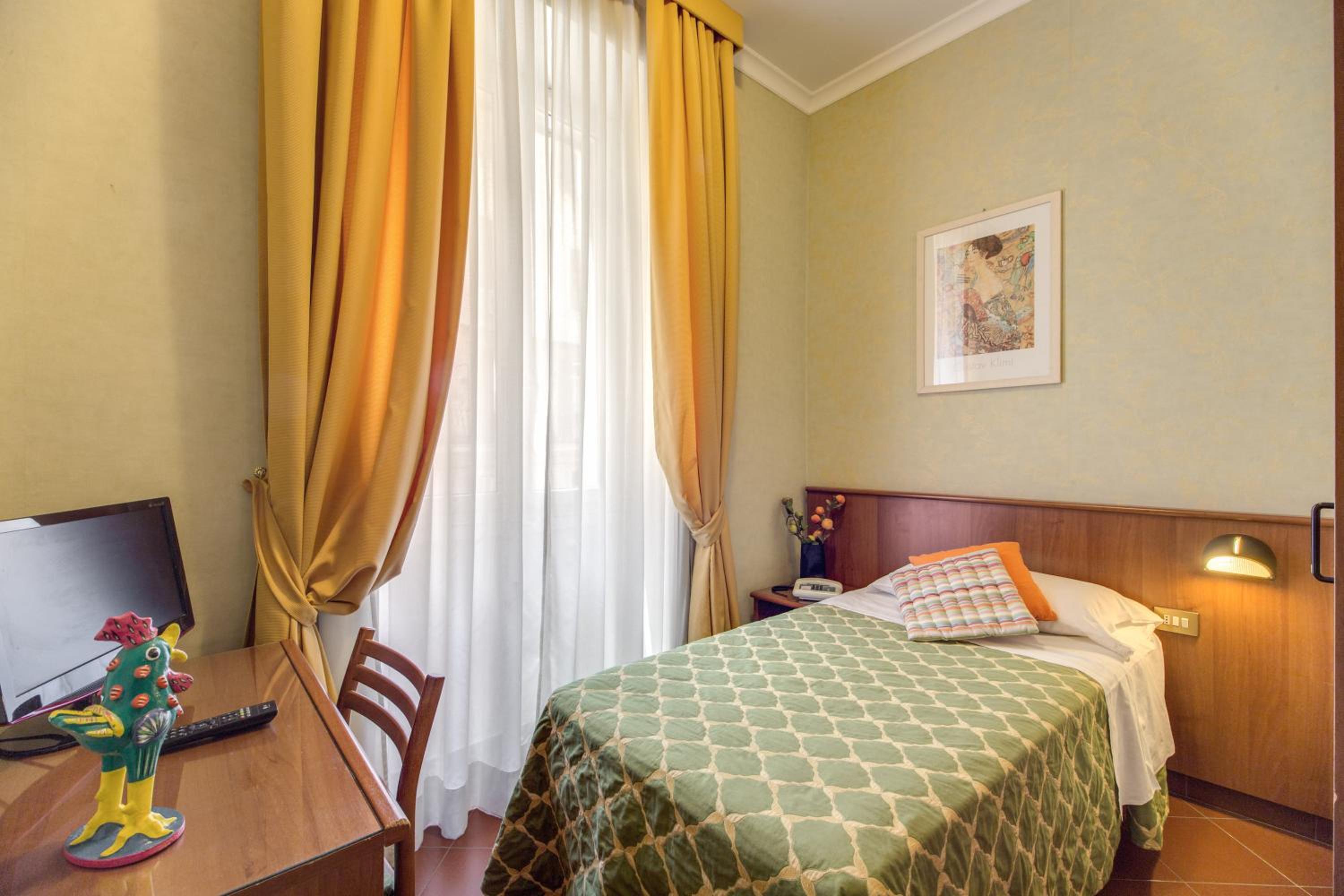 Economy Single Room photo 1
