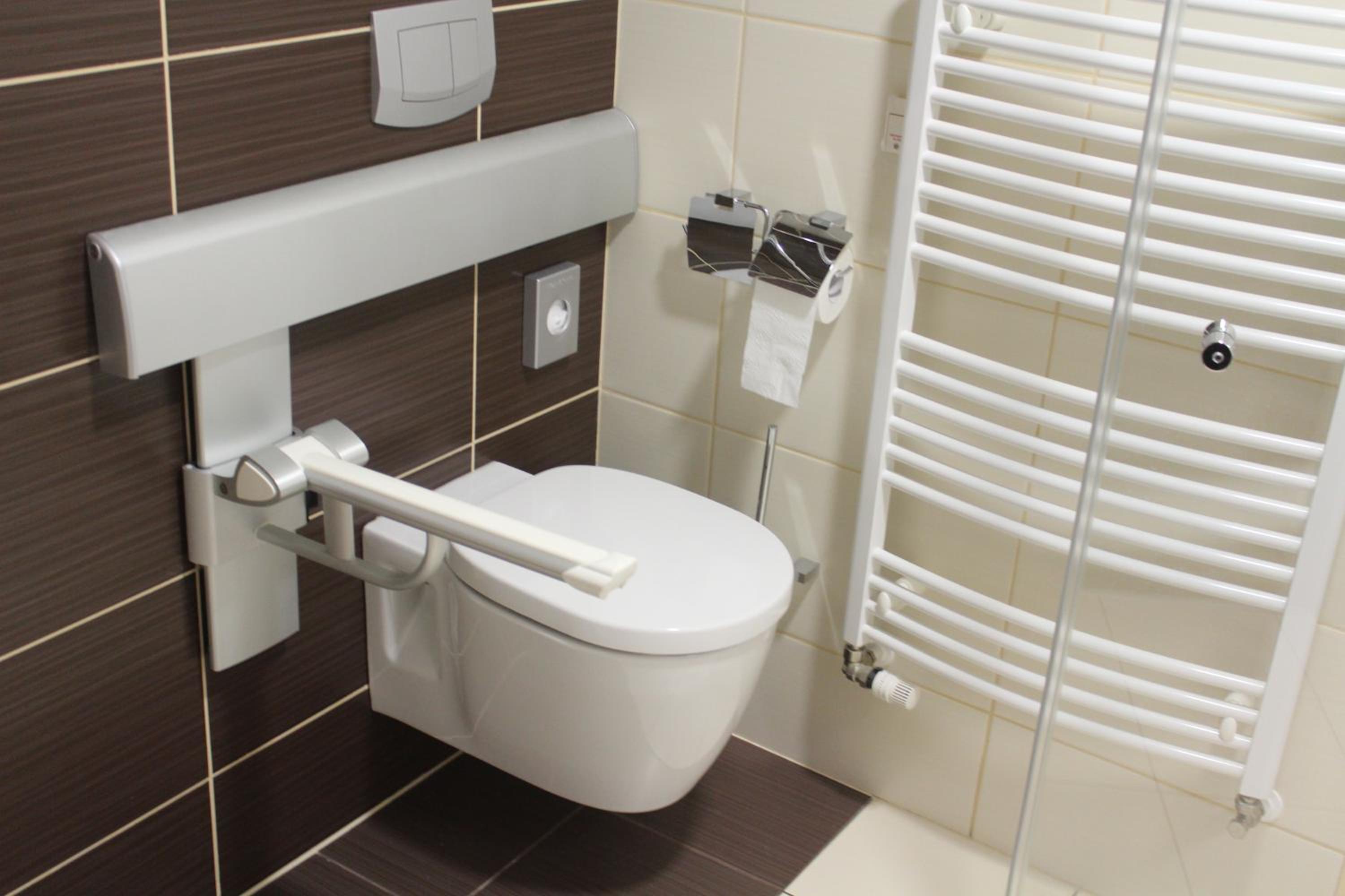 Comfort Double Room - Disability Access photo 2