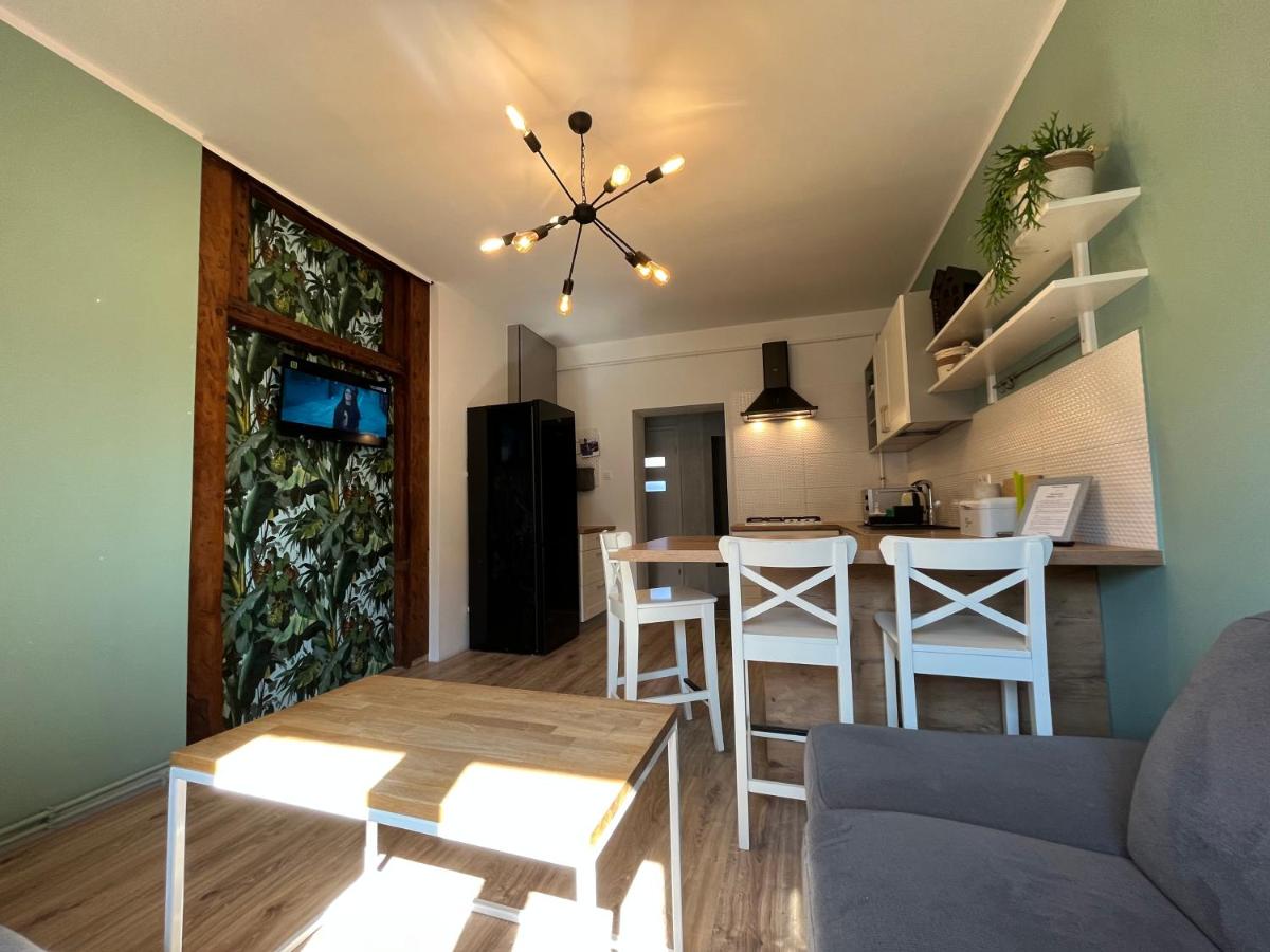 Three-Bedroom Apartment - Photo 15