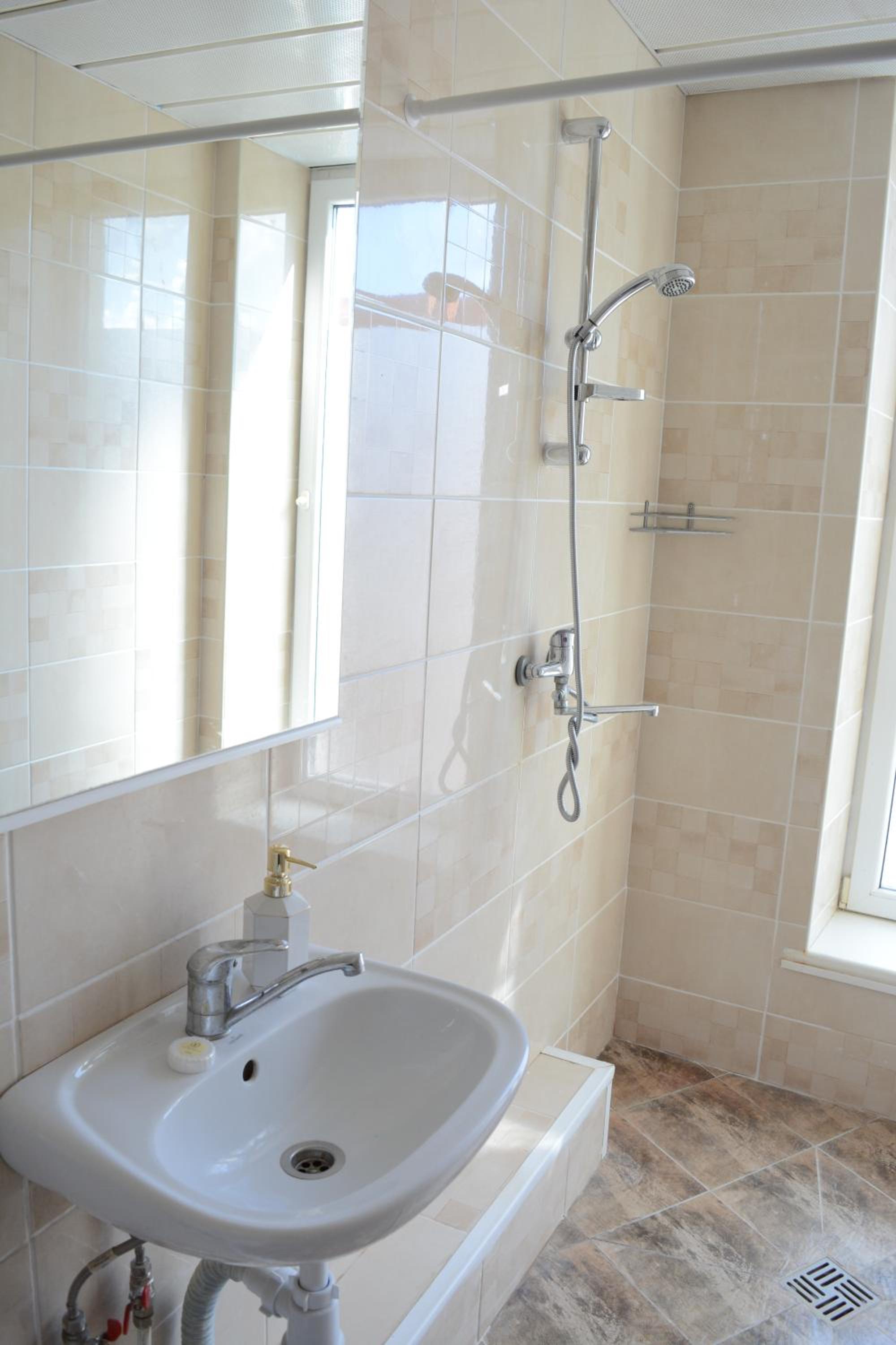 Single Room With Shower photo 2