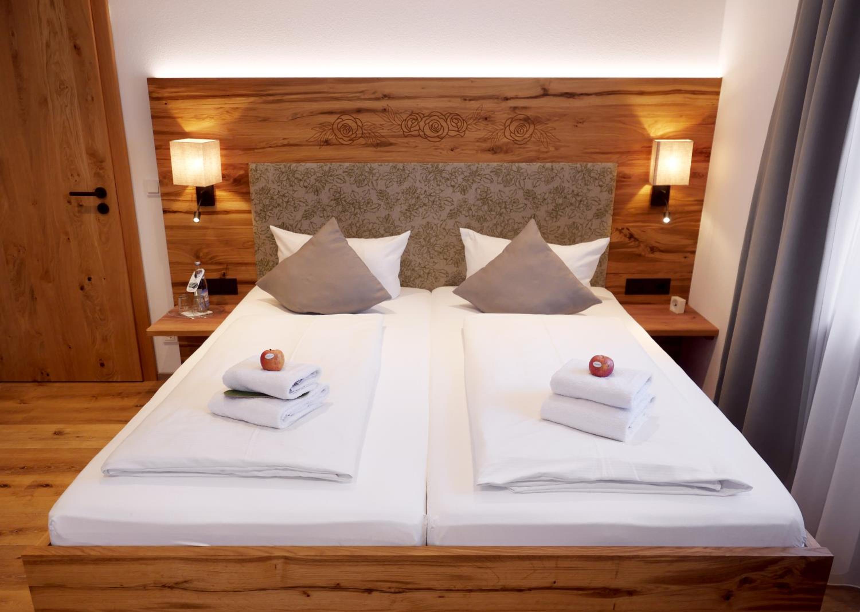 Double Room - Photo 1