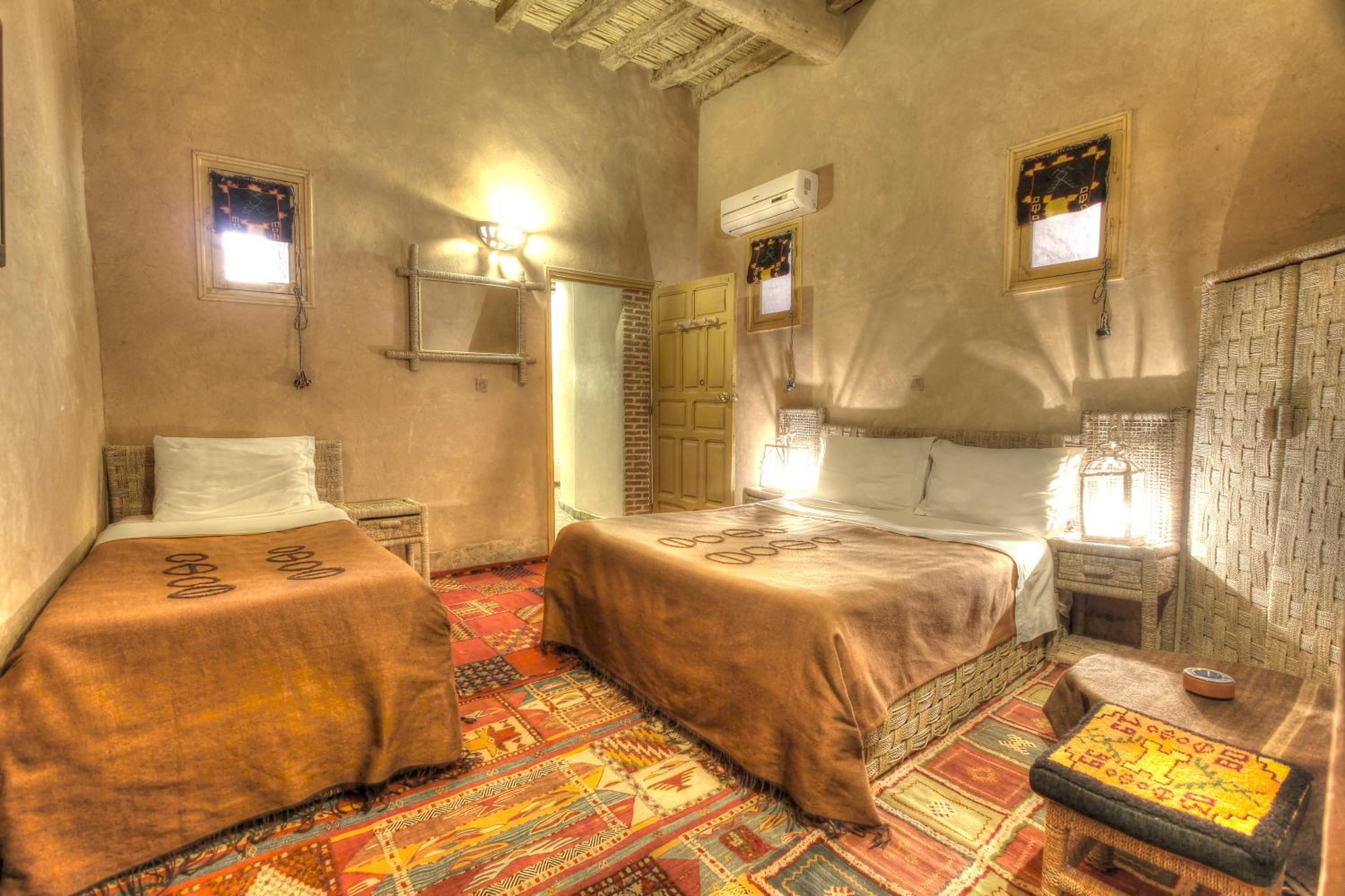 Double Room with Private Bathroom photo 1