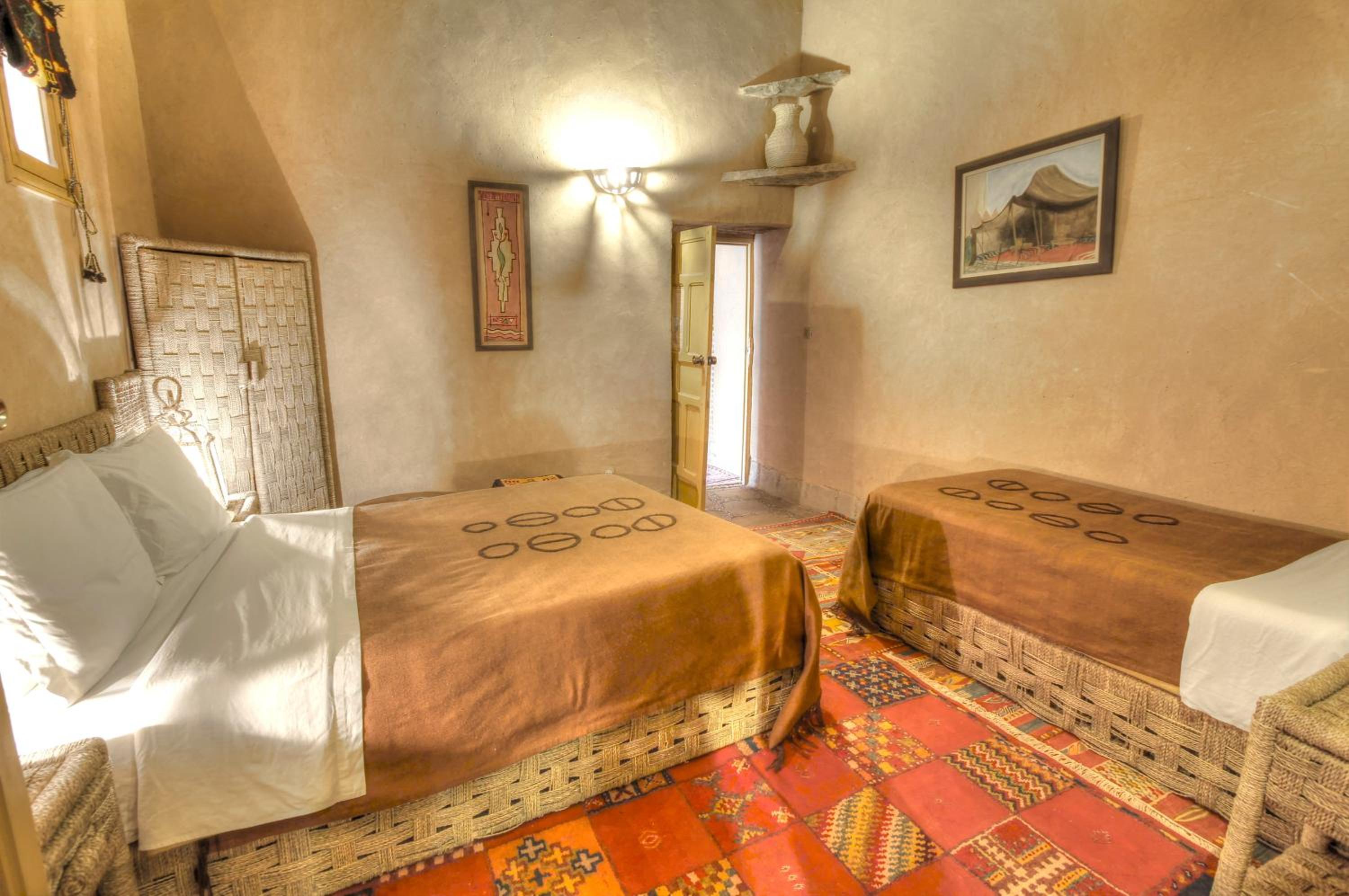 Double Room with Private Bathroom photo 2