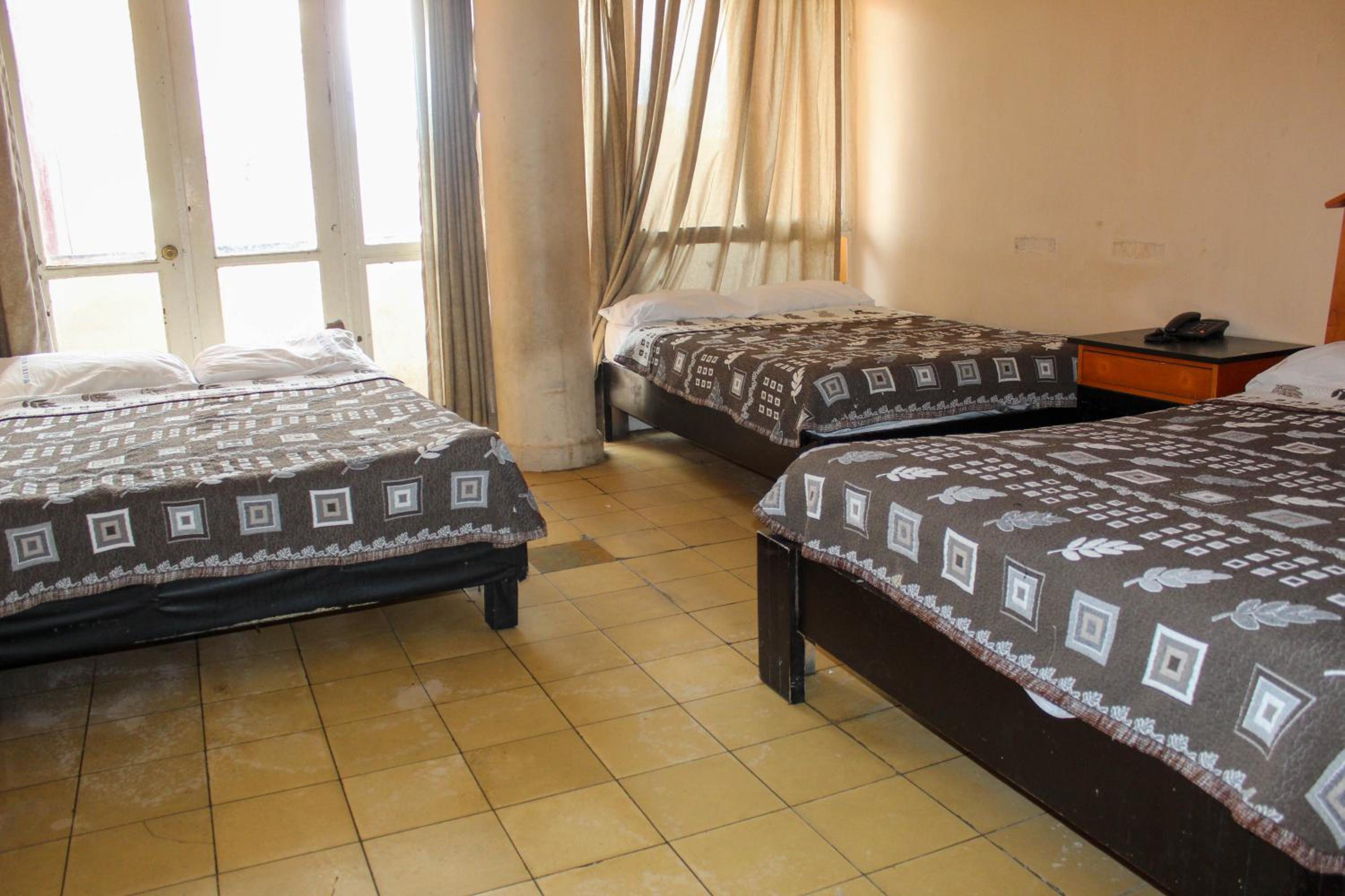 Deluxe Family Room - Photo 6