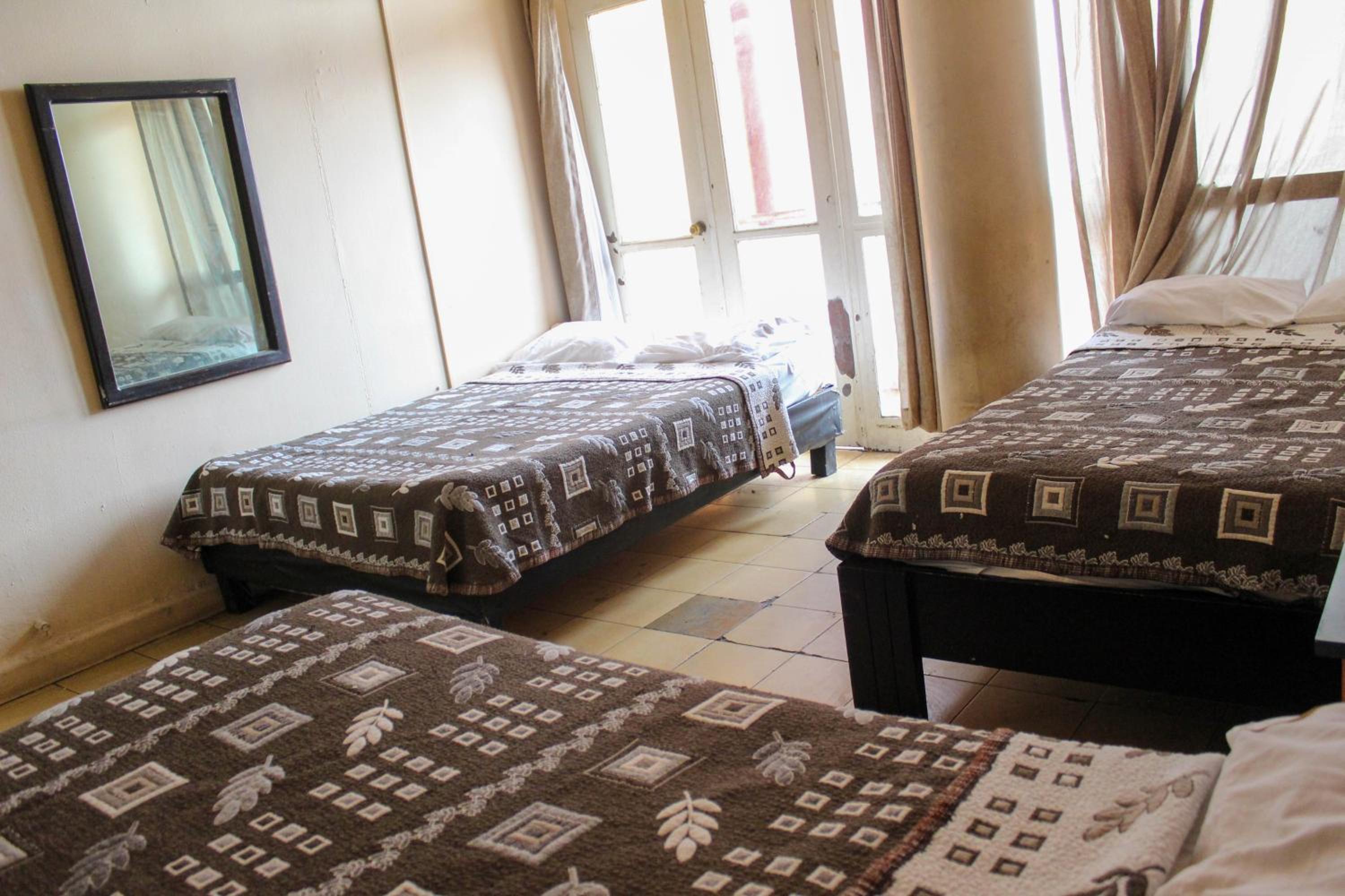 Deluxe Family Room - Photo 3