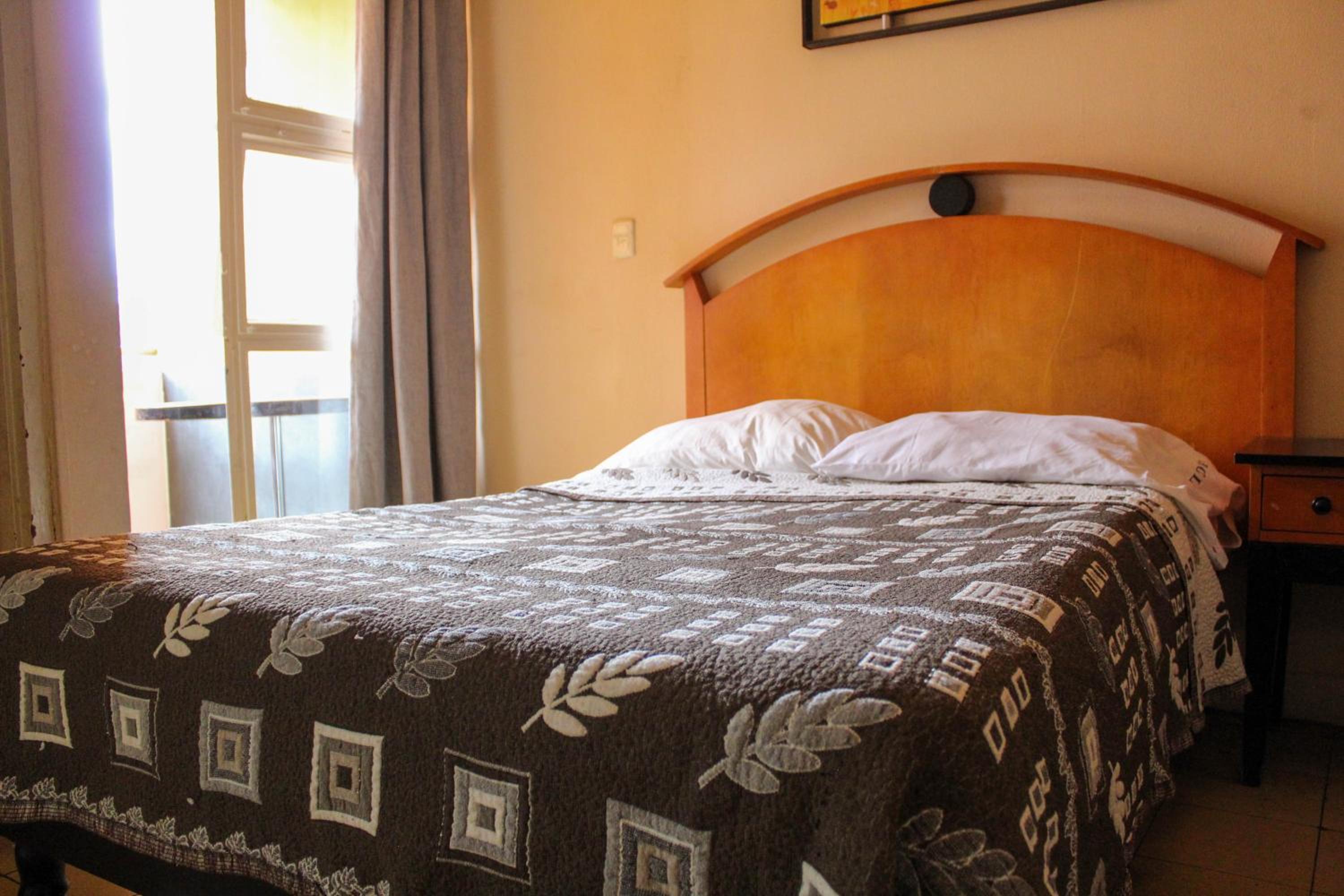 Double Room - Photo 3