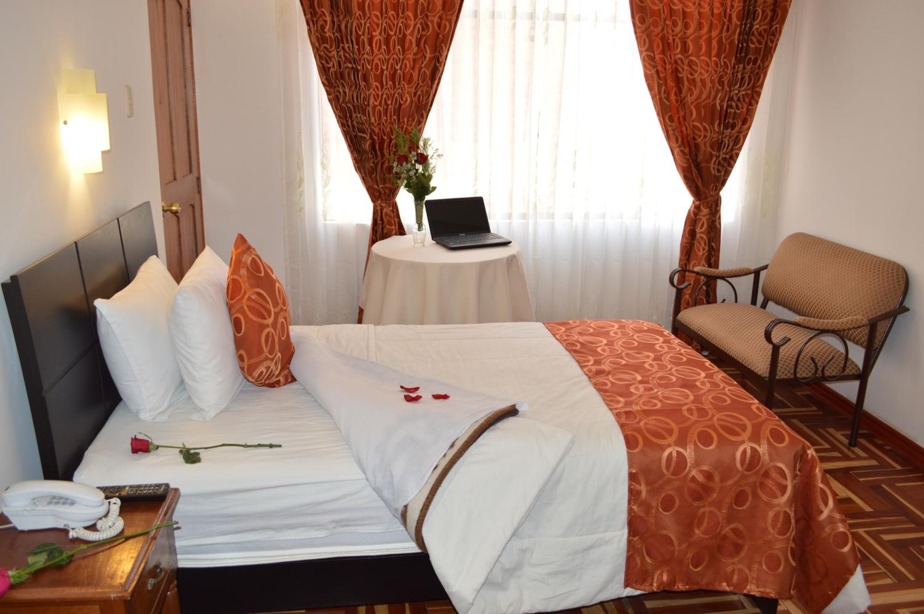 Single Room photo 3