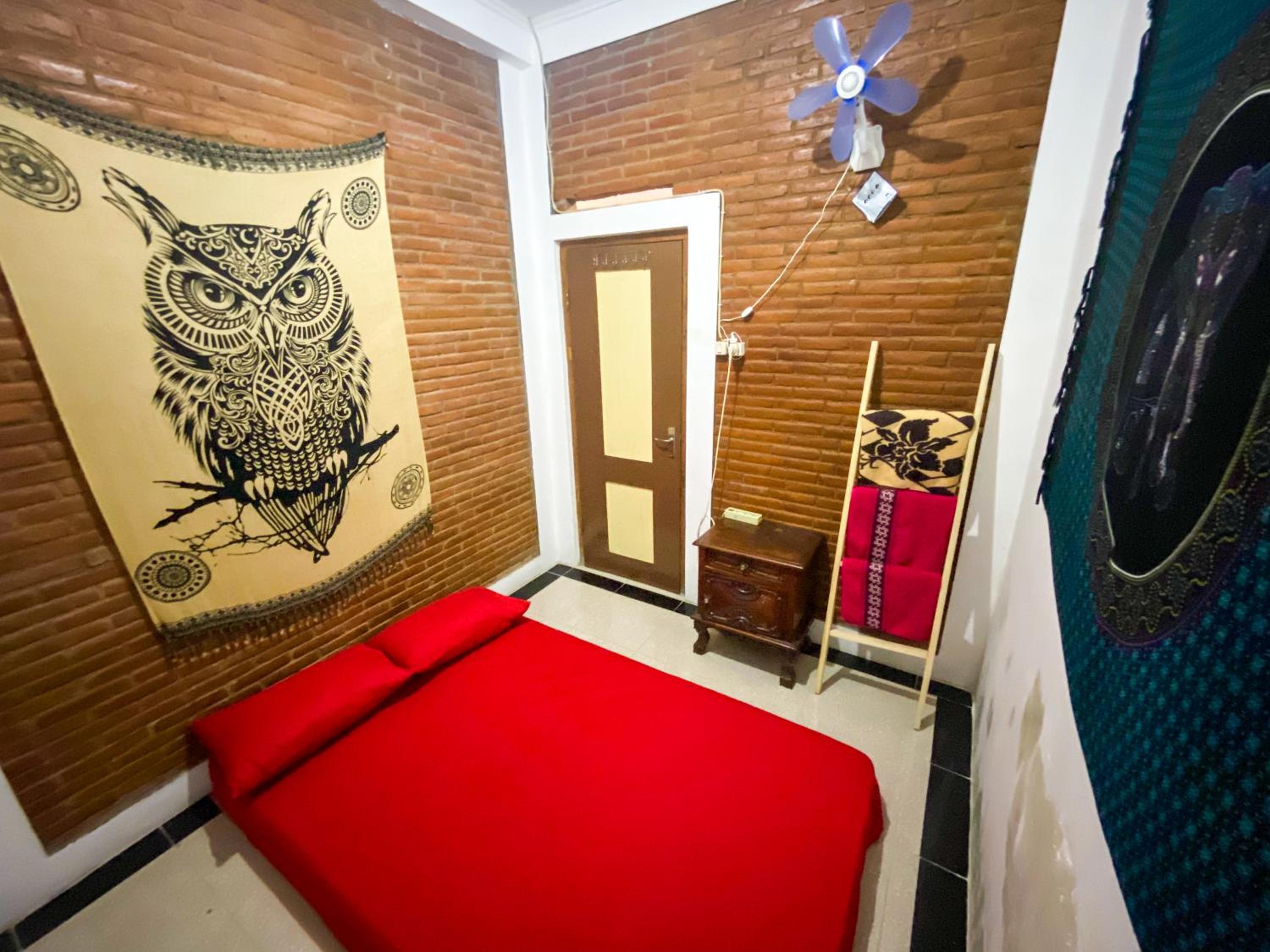 Standard Double Room with Fan - Photo 1