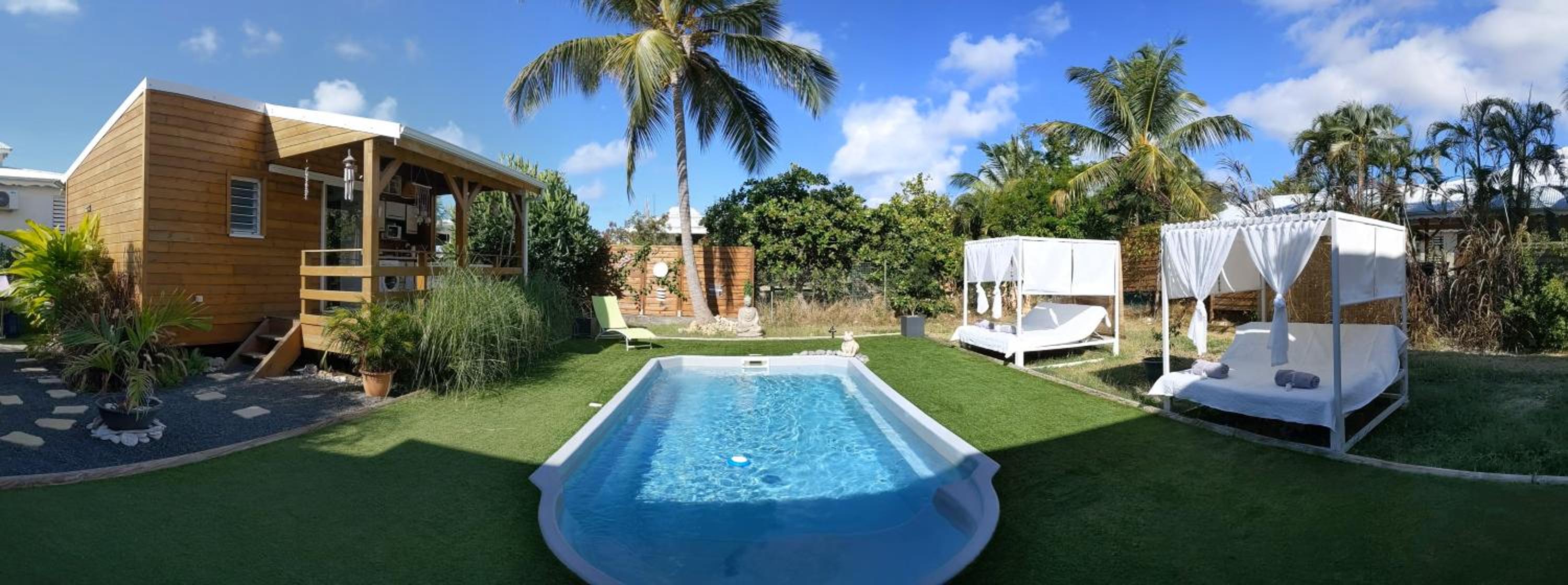 Double Room with Private External Bathroom - Photo 25