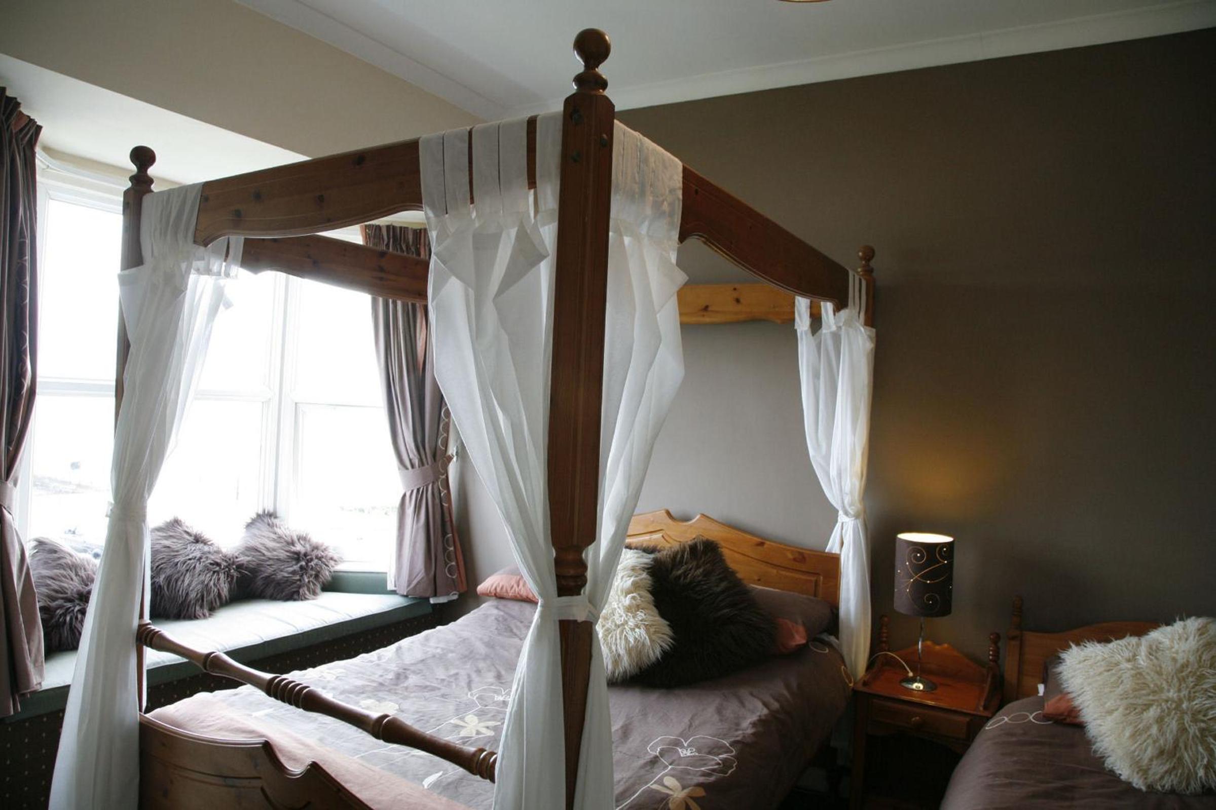 Double Room with Four Poster bed and Sea View - B2
