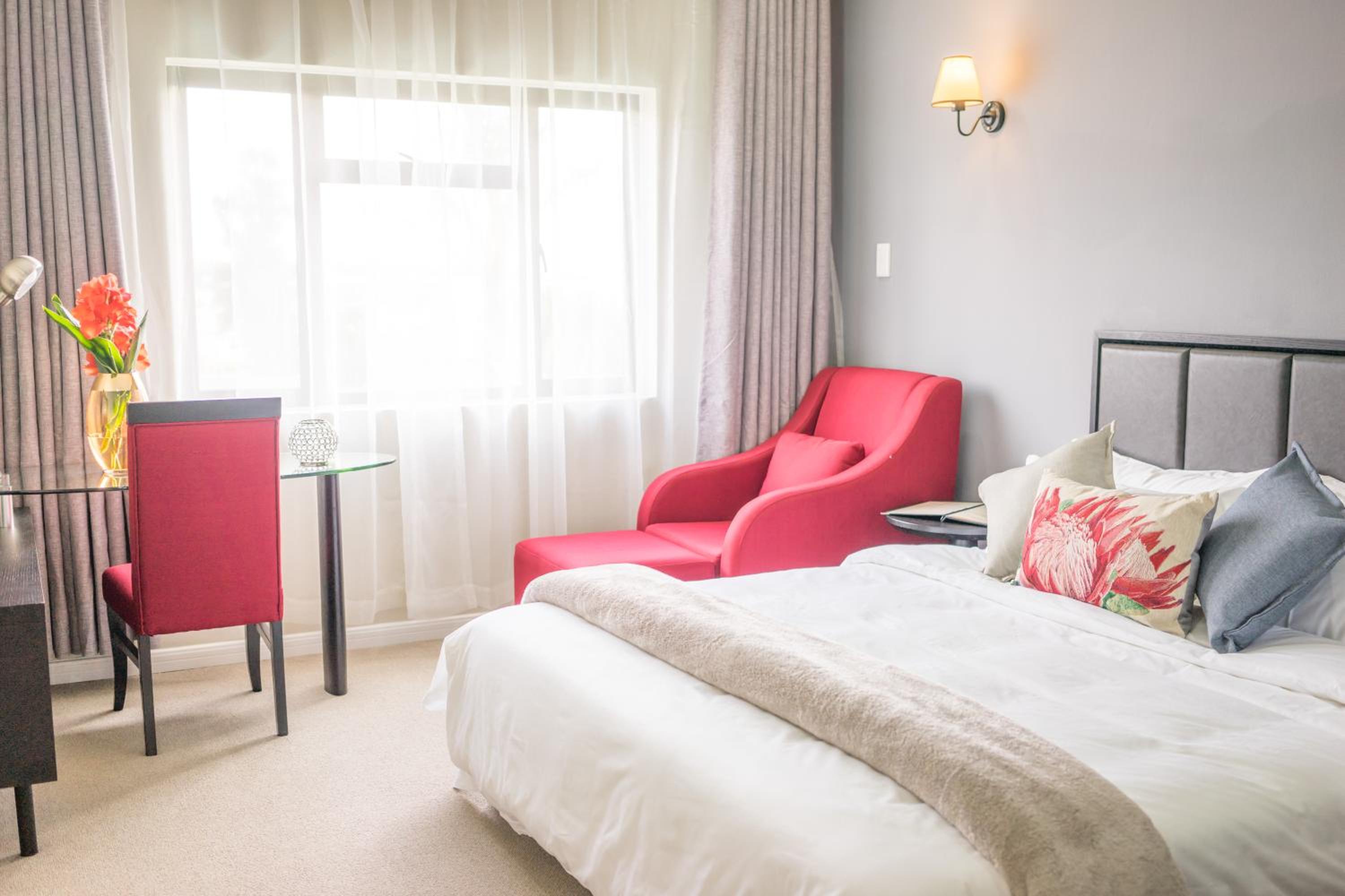 Executive King Room - Photo 2