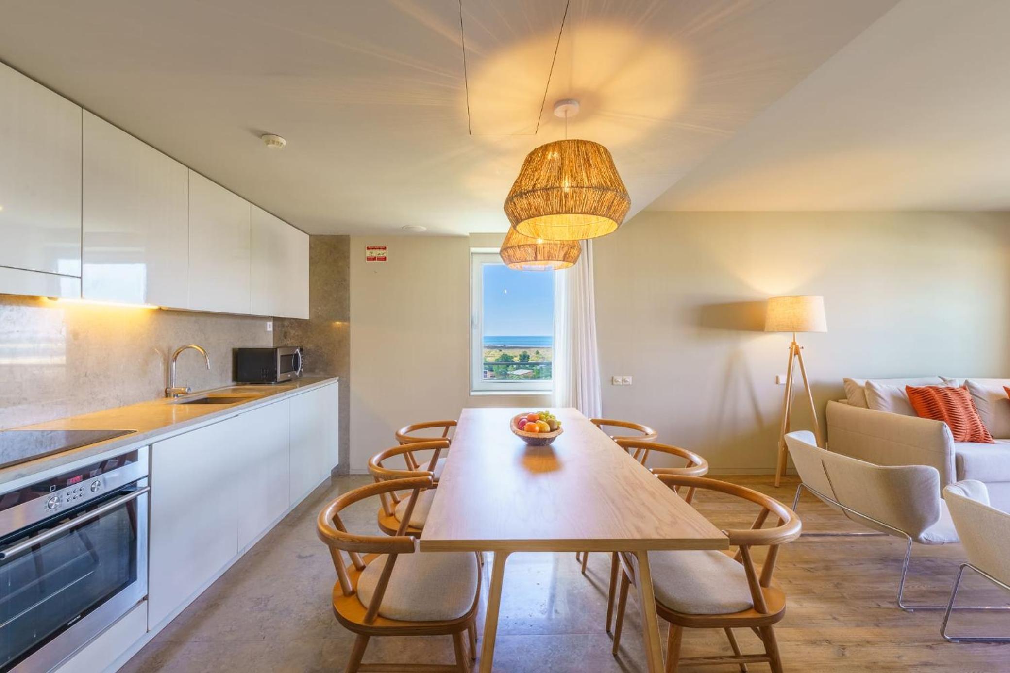 Premium Two-Bedroom Suite with Sea View - Photo 2