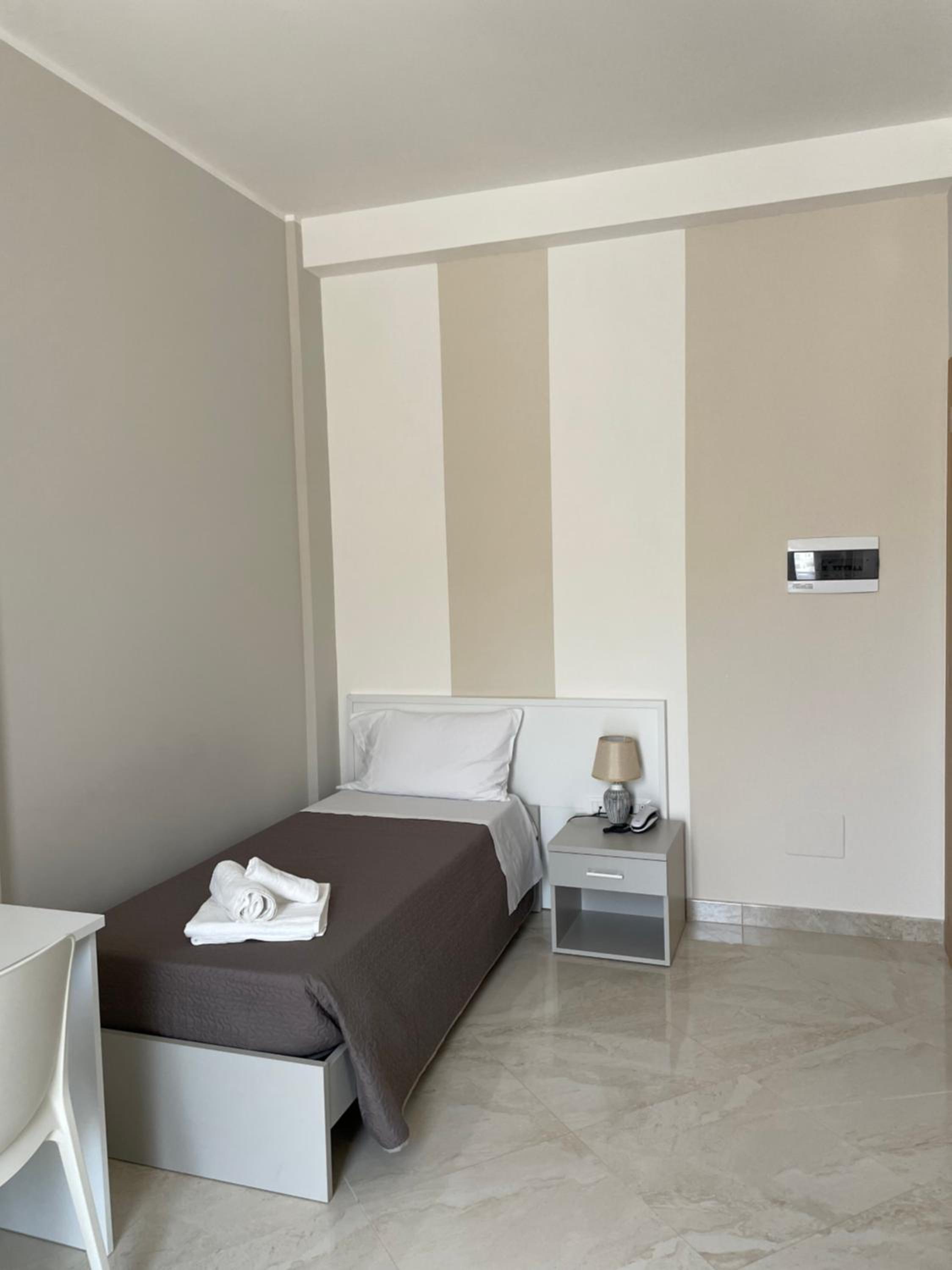 Single Room with Balcony photo 2