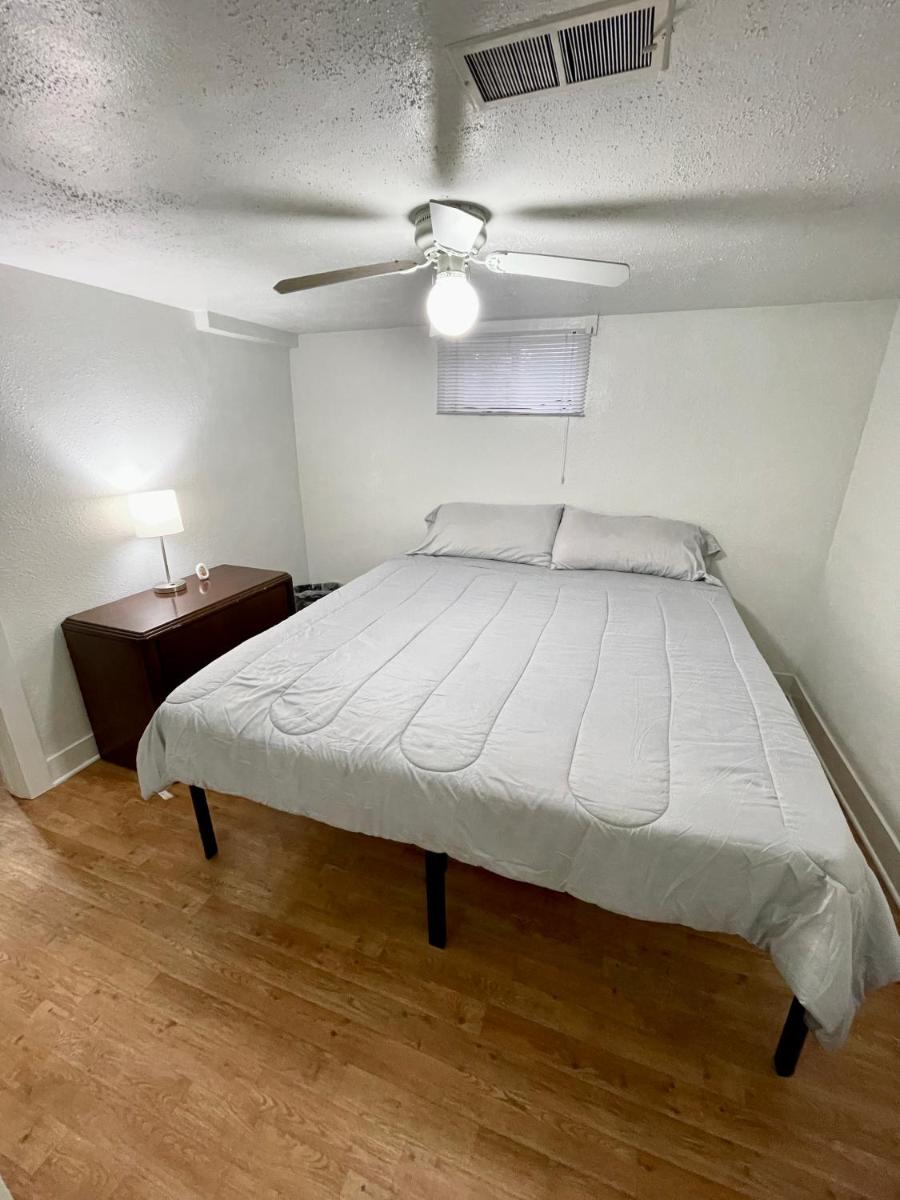 One-Bedroom Apartment photo 3