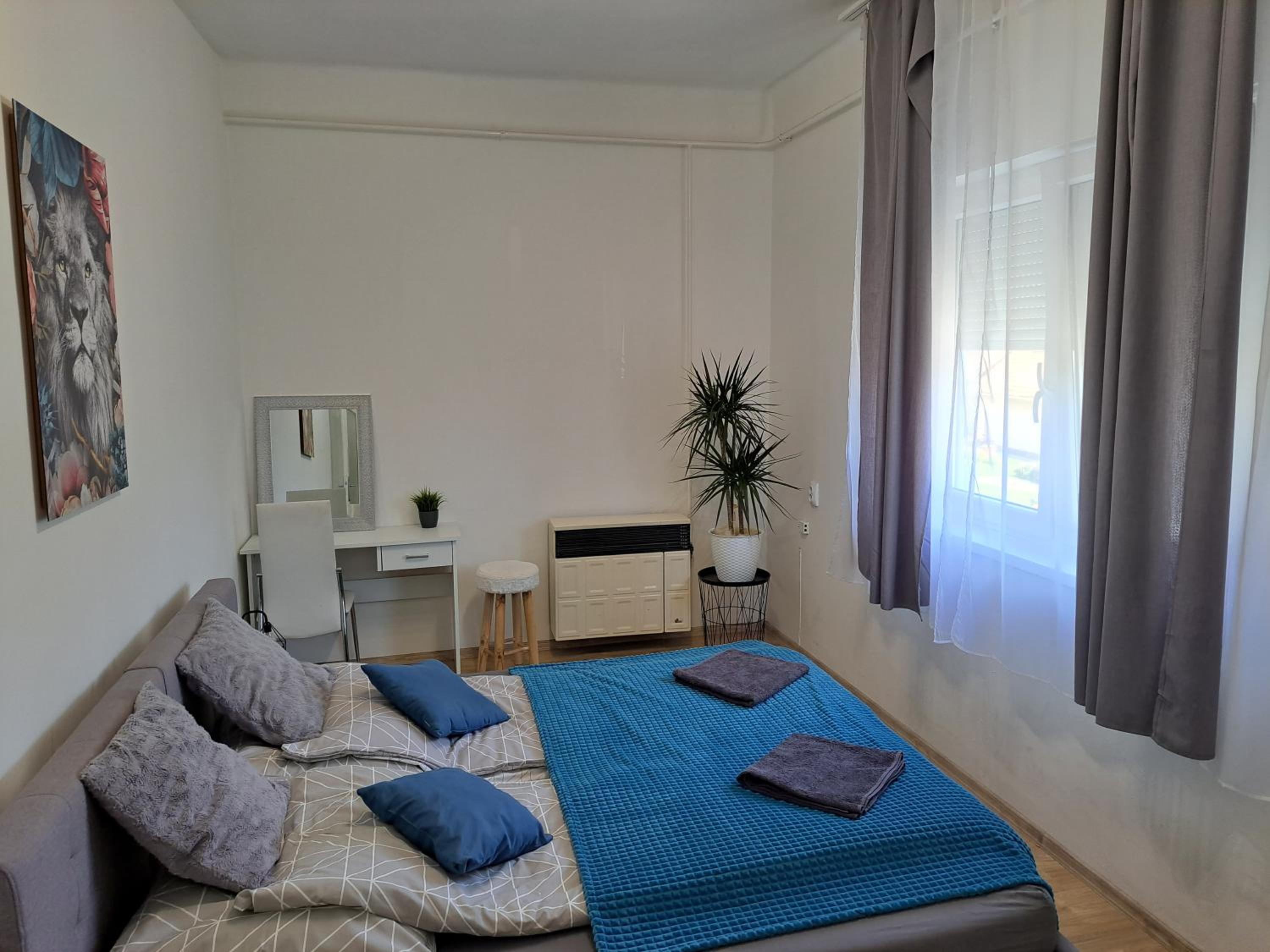 Two-Bedroom Apartment - Photo 1