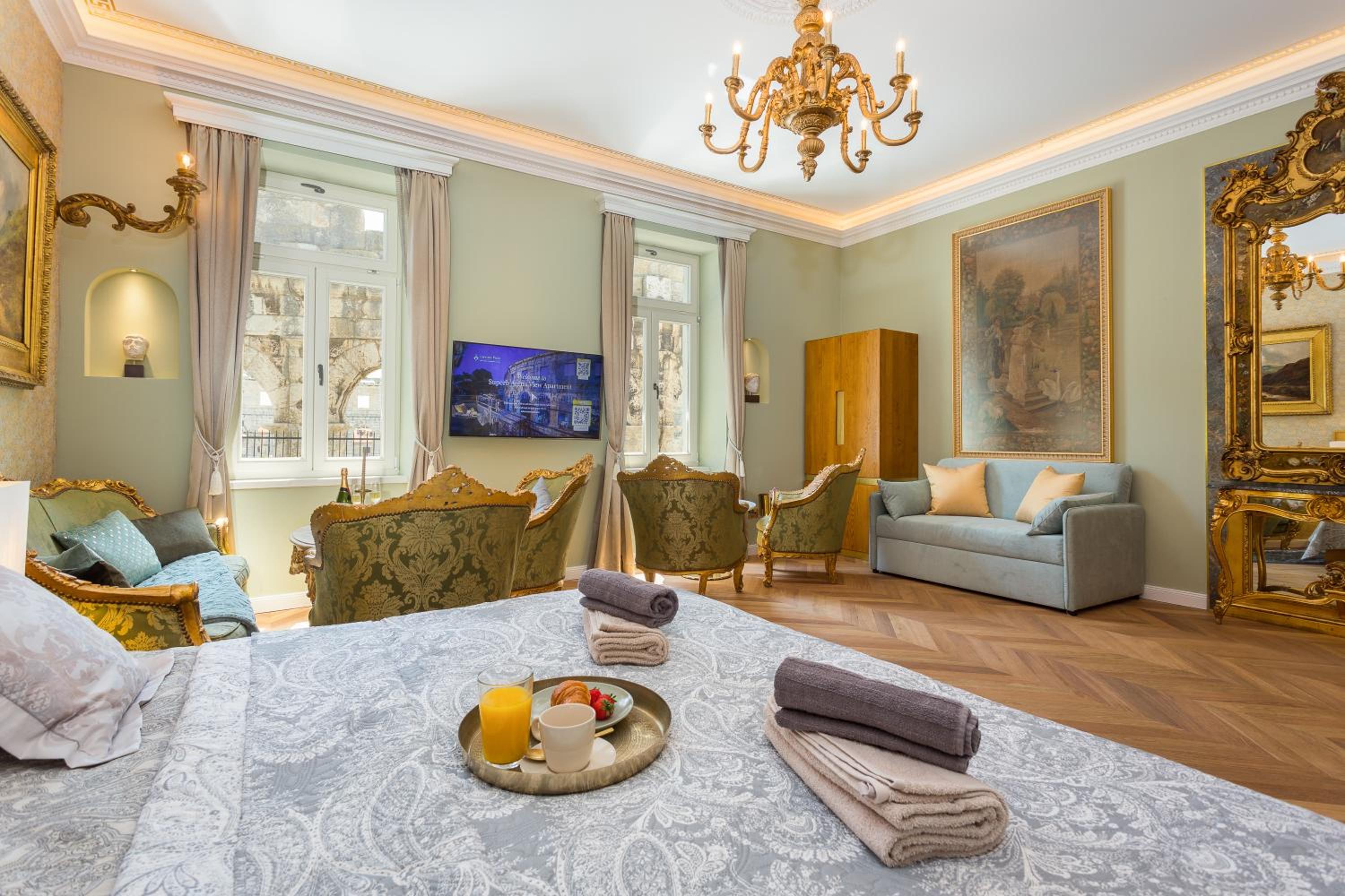 Three-Bedroom Apartment - Photo 17