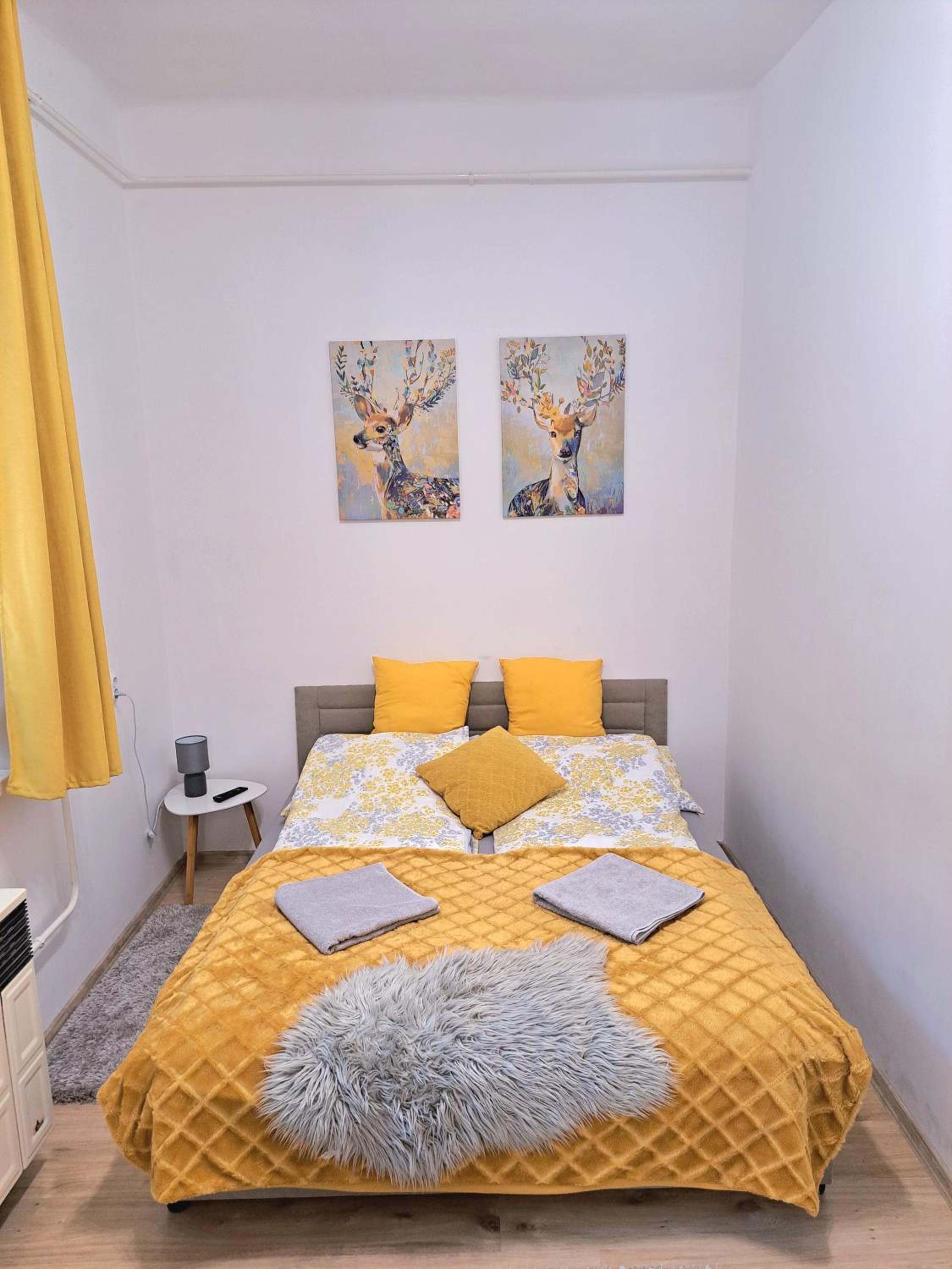 Two-Bedroom Apartment - Photo 8