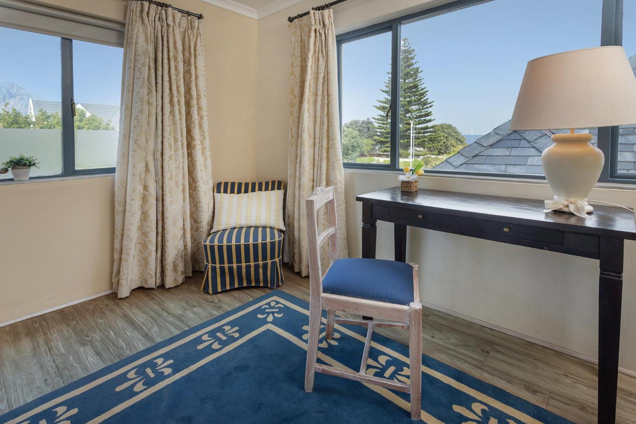 Twin Room With Sea View photo 1
