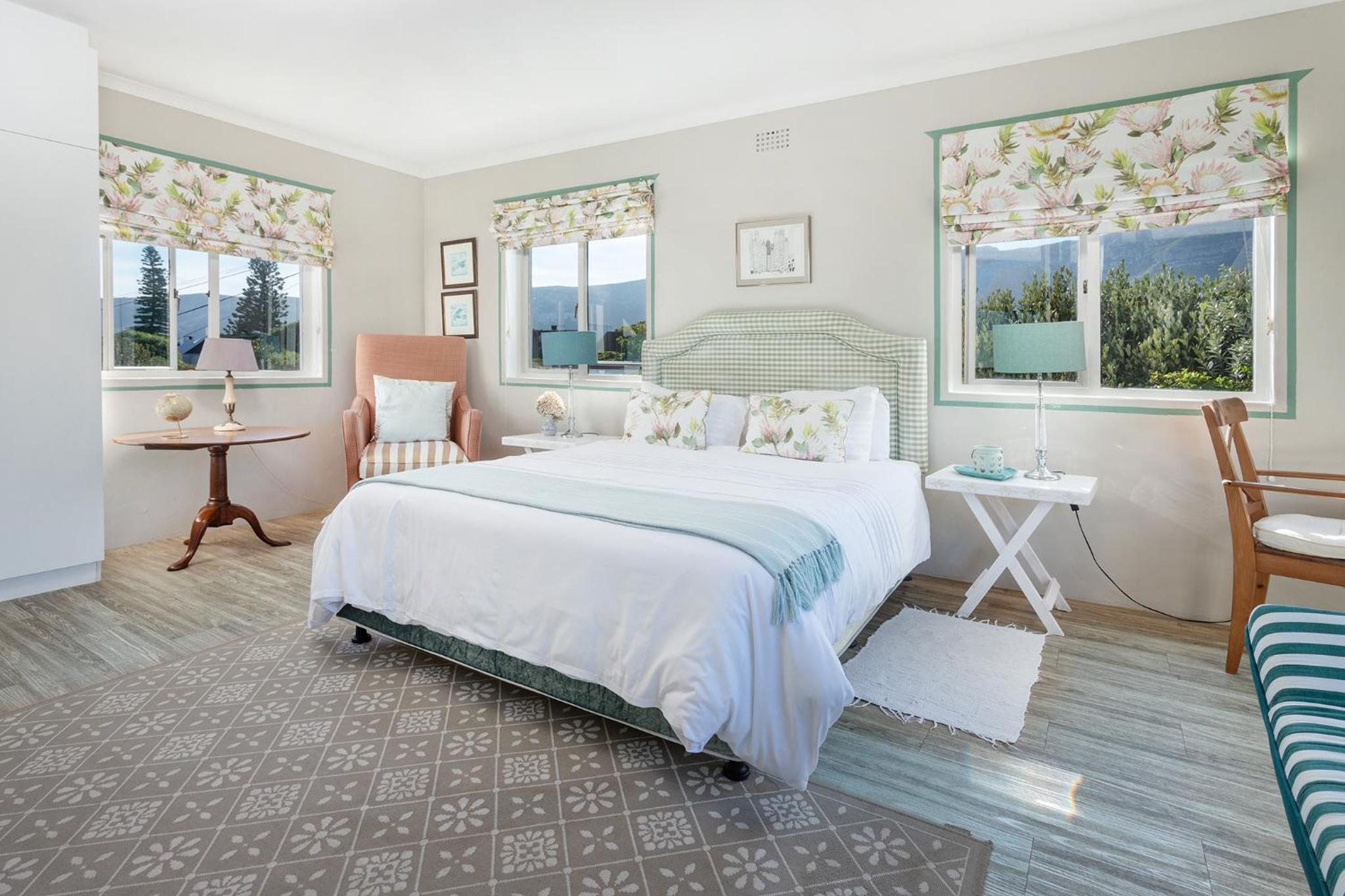 Queen Room With Mountain View photo 1