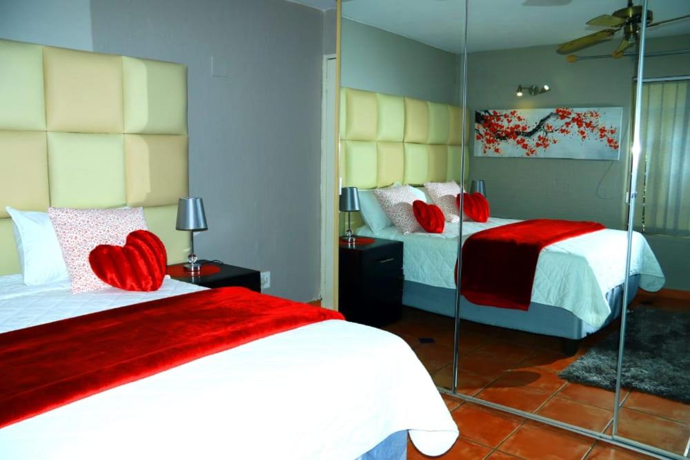 Deluxe Double Room With Bath photo 1