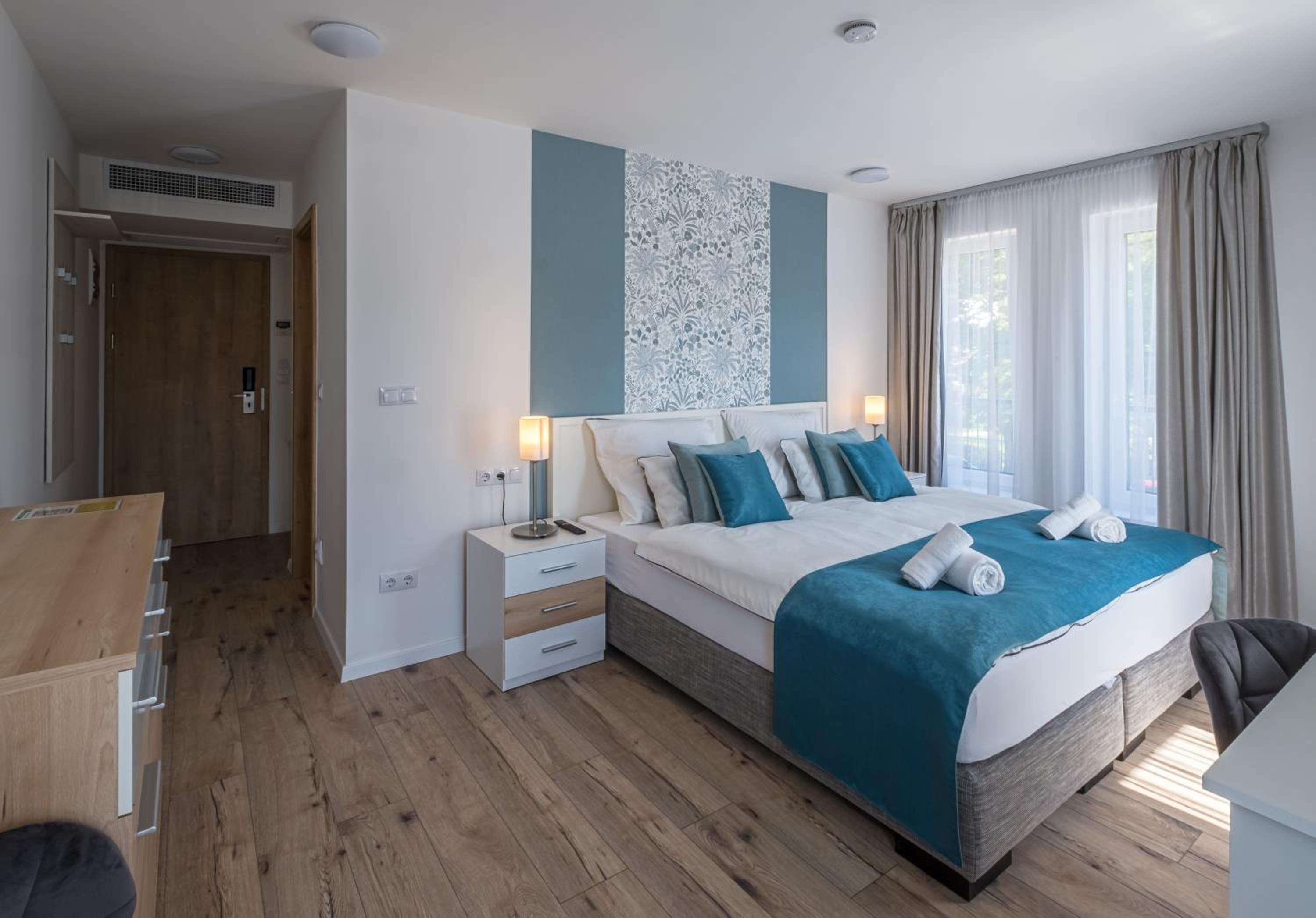 Double or Twin Room with Extra Bed