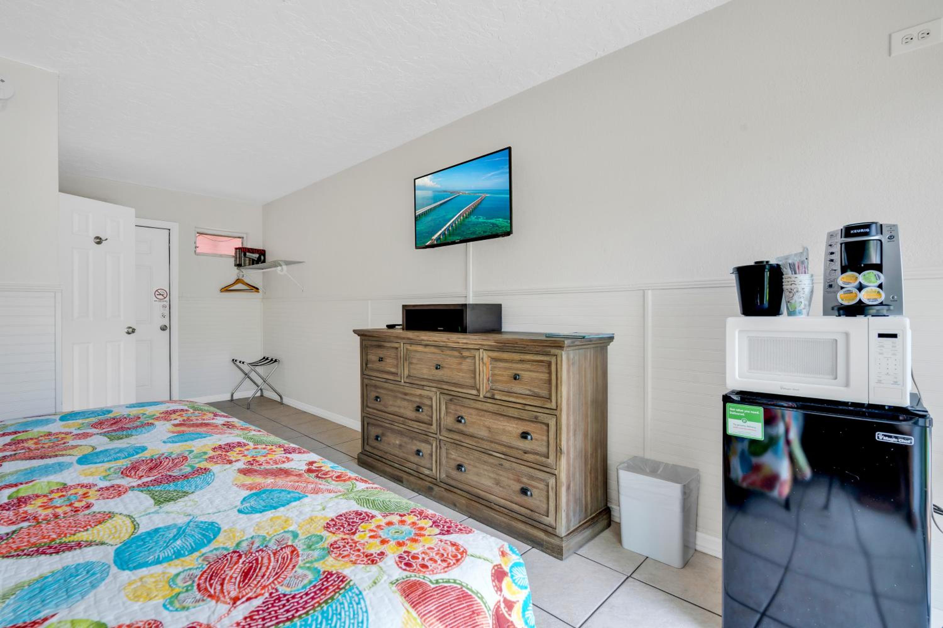 Superior King Room - Photo 4