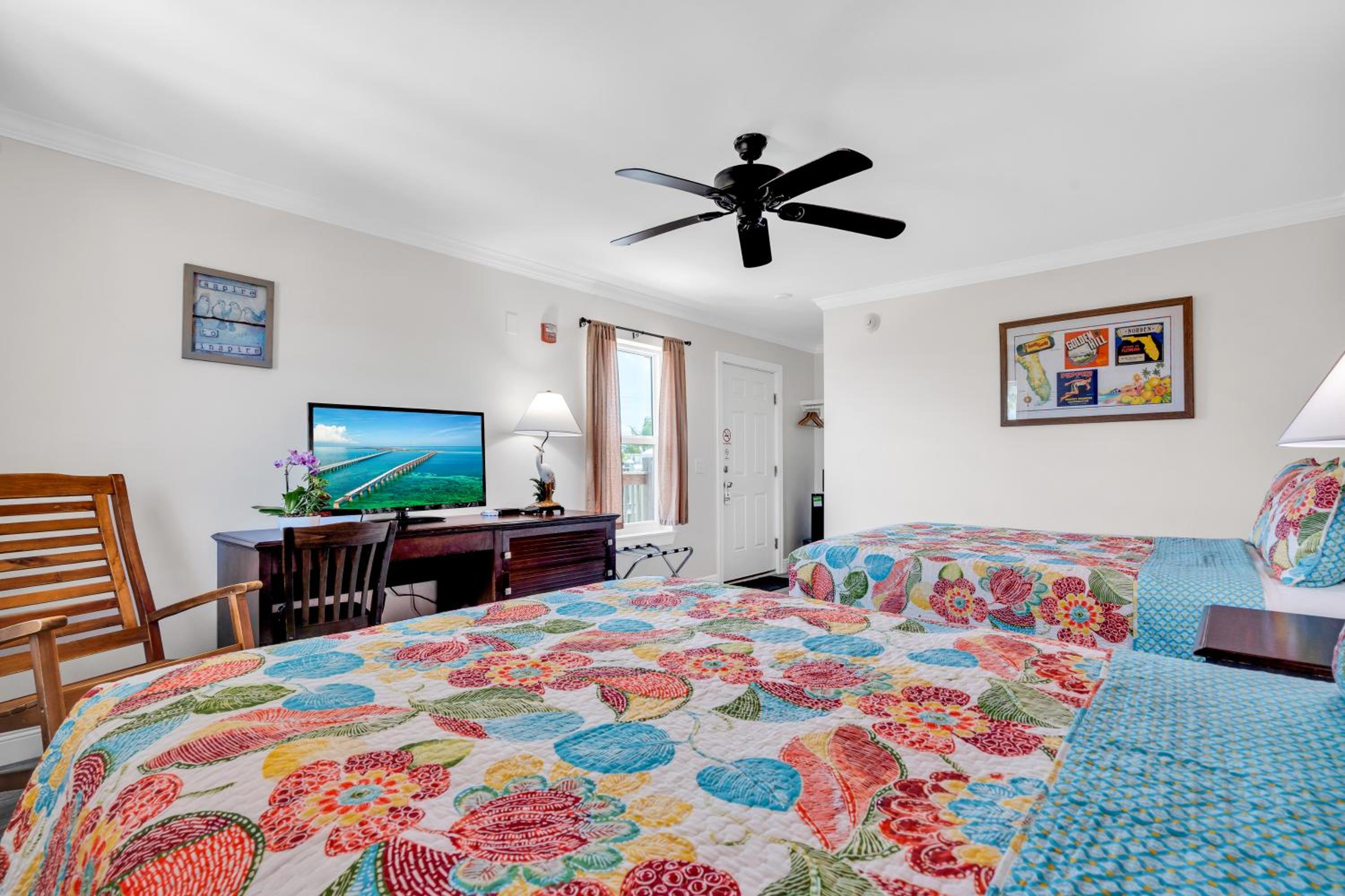 Deluxe Double Room - Photo 8