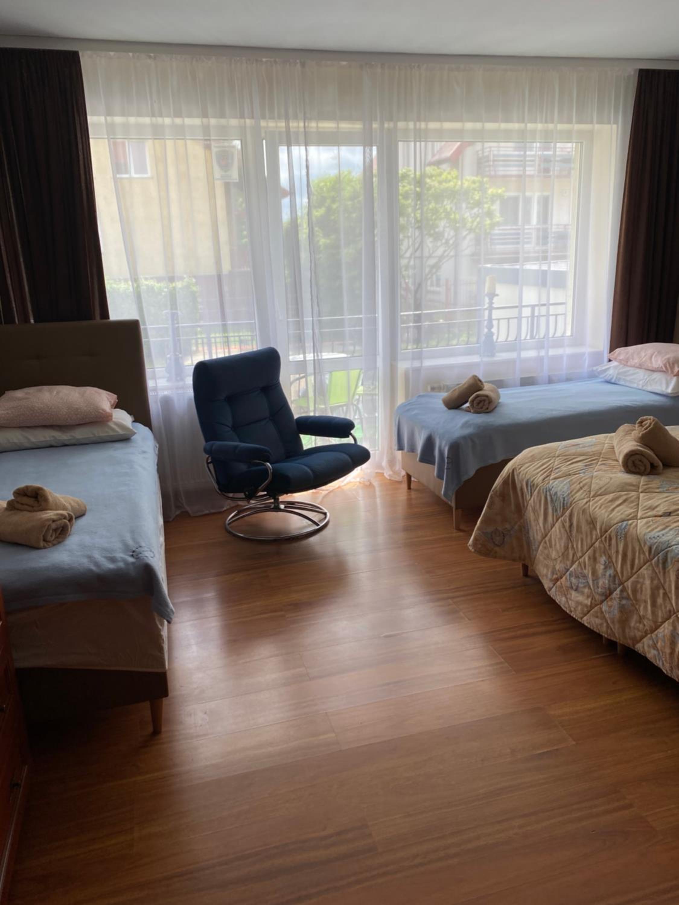 Quadruple Room with Balcony photo 2